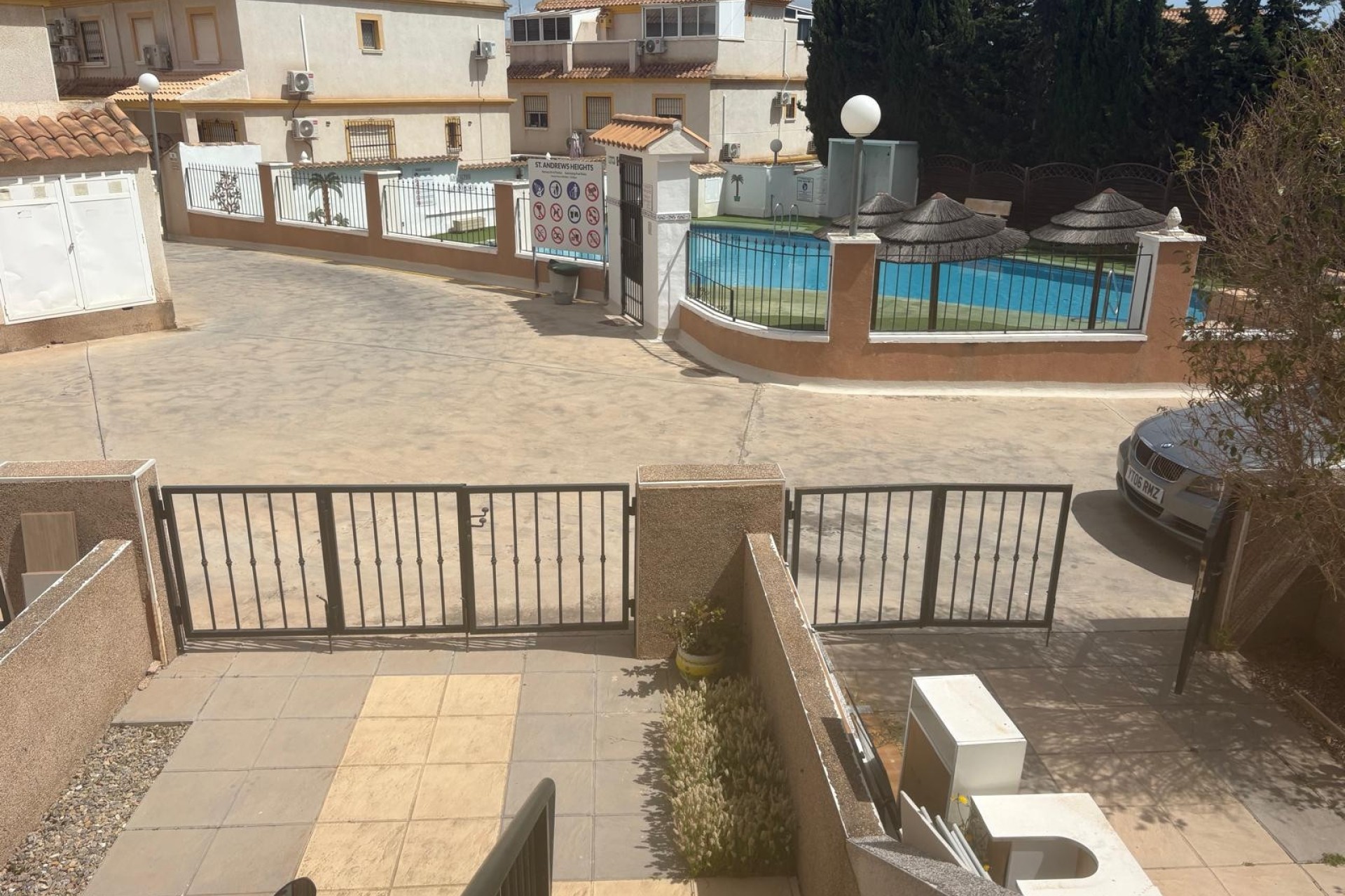 Venta - Adosado -
Algorfa