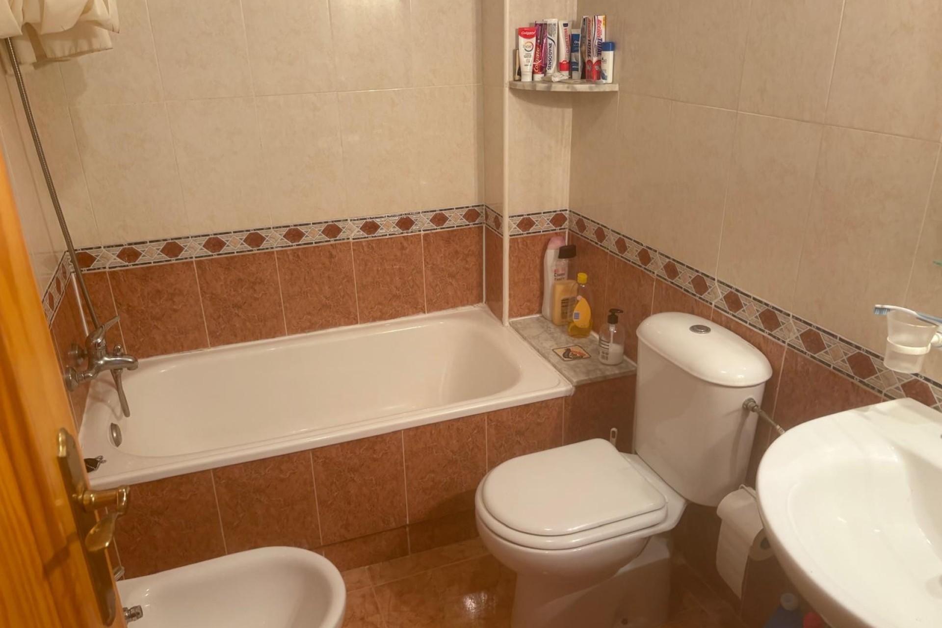 Venta - Adosado -
Algorfa