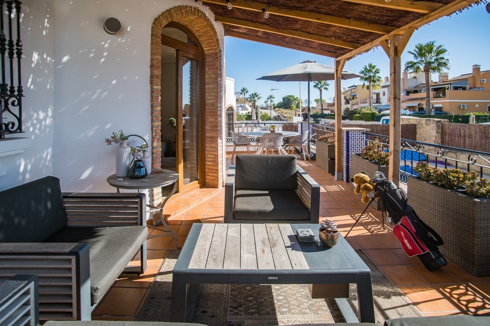 Venta - Adosado -
Algorfa