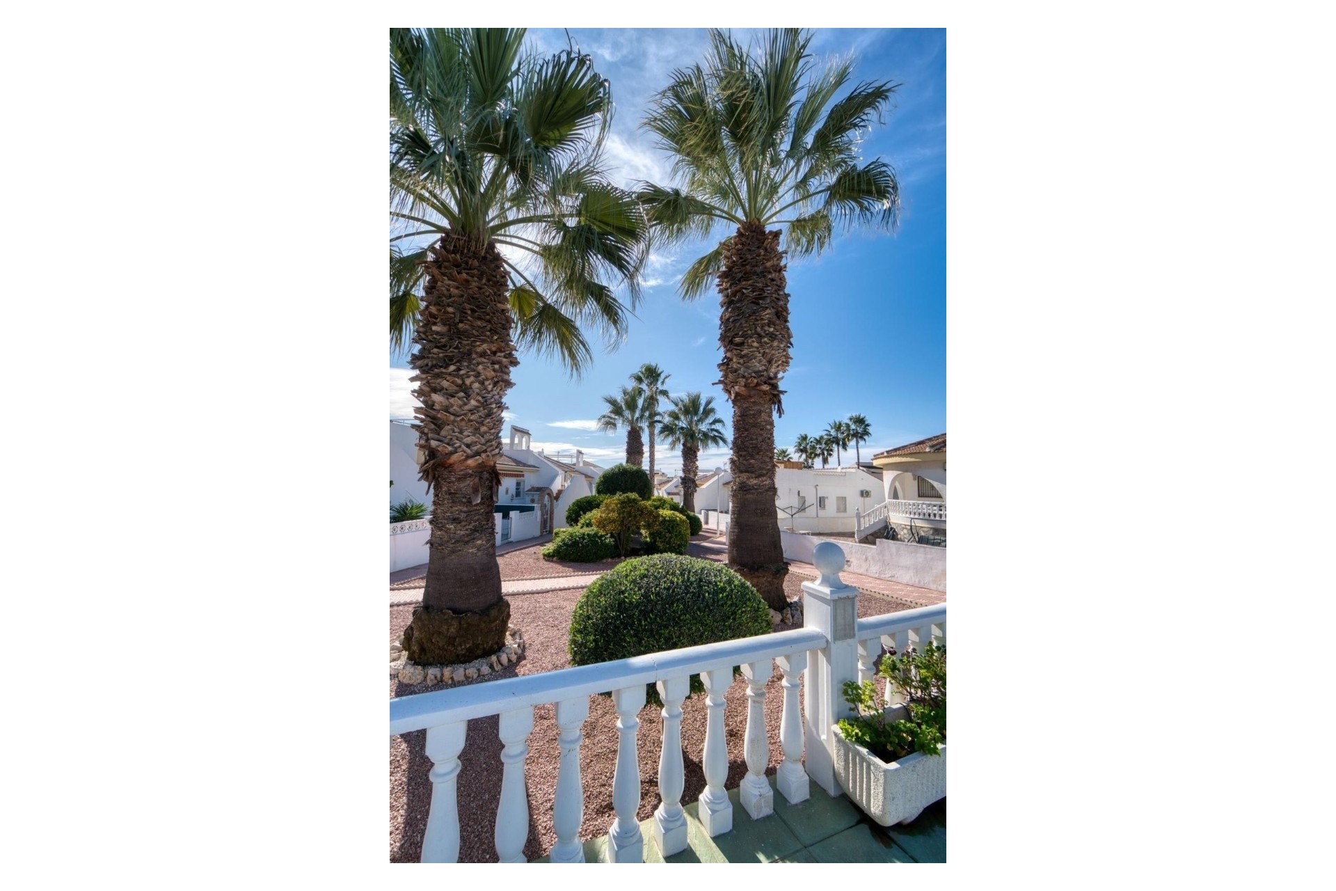 Venta - Adosado -
Benijofar - Monte Azul