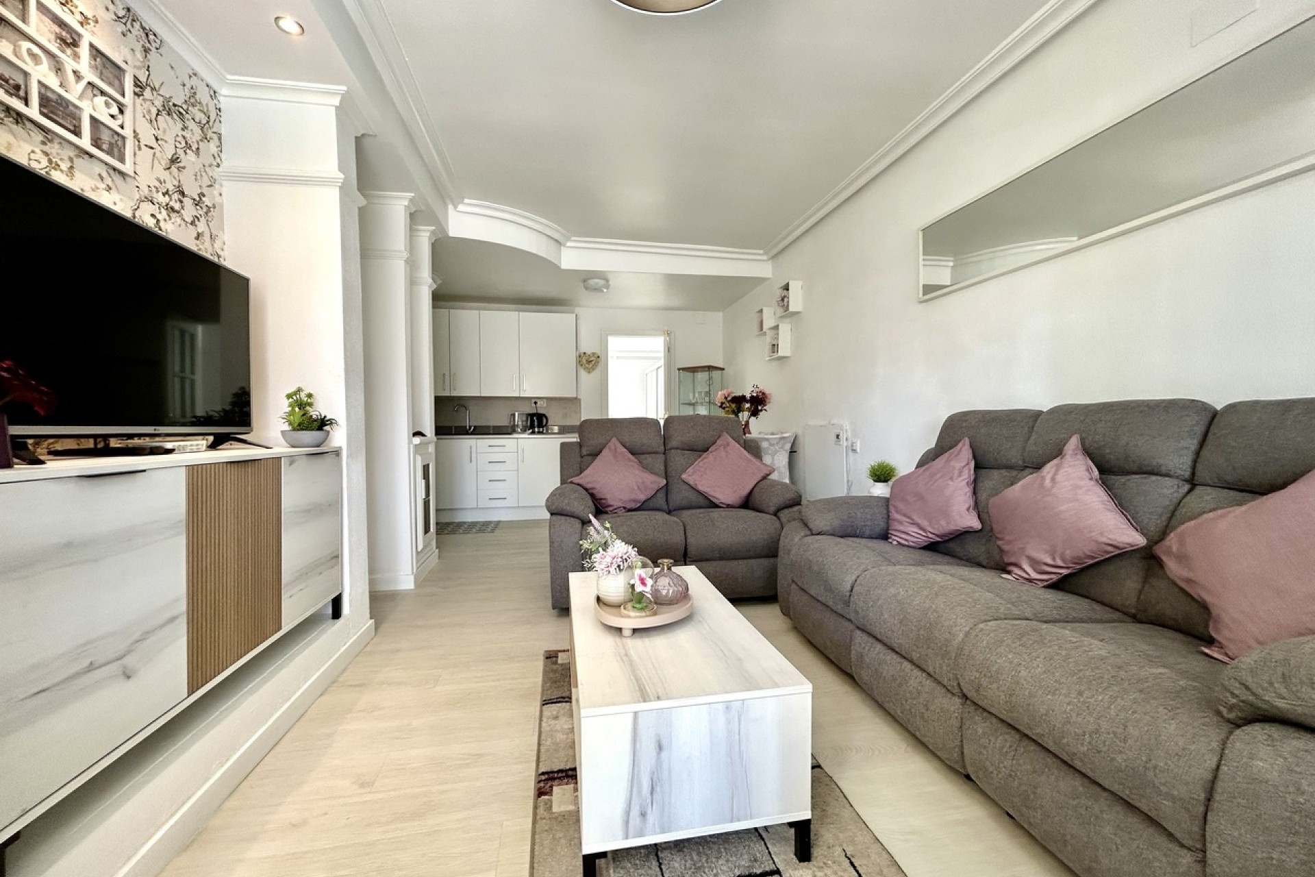 Venta - Adosado -
Cabo Roig
