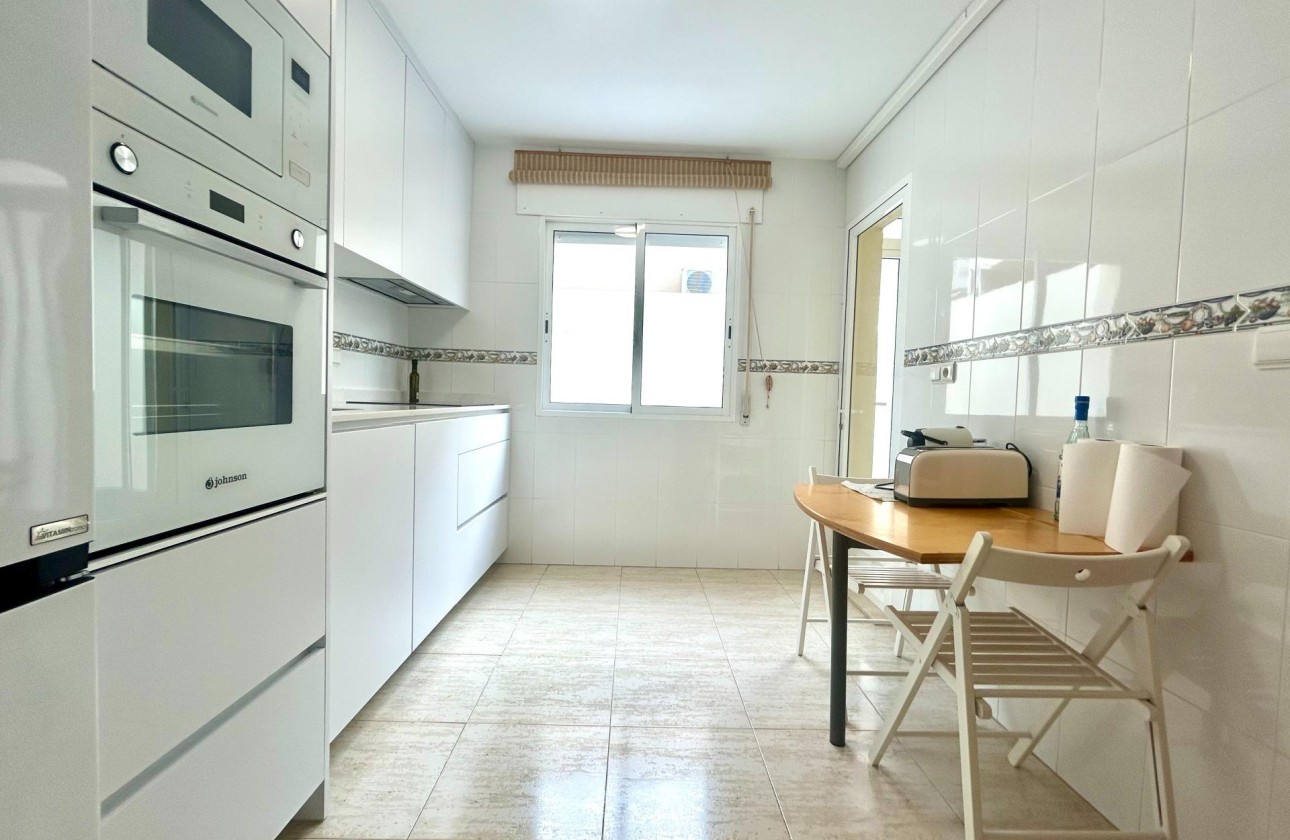 Venta - Adosado -
Dehesa de Campoamor - Campoamor