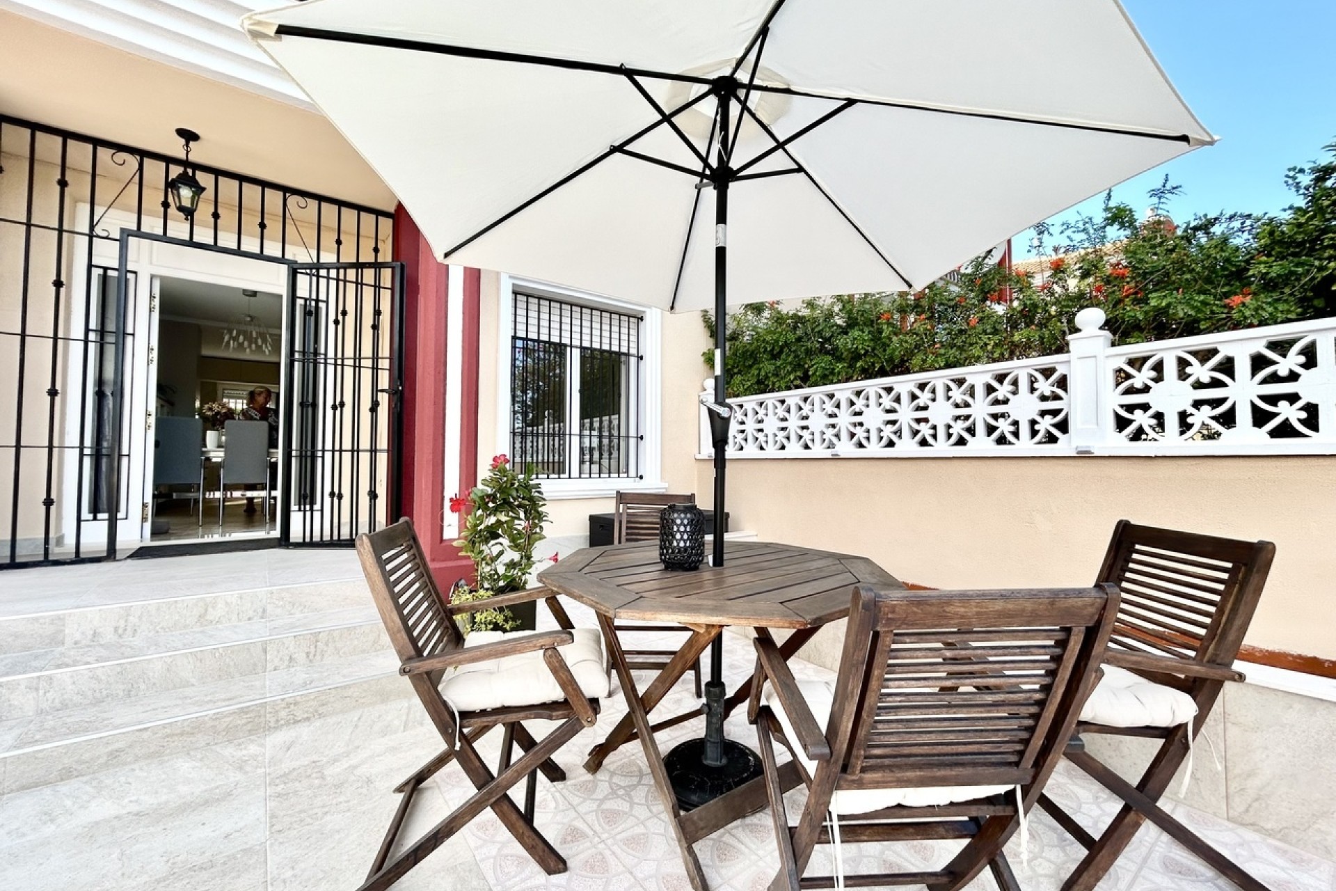 Venta - Adosado -
Dehesa de Campoamor - Campoamor