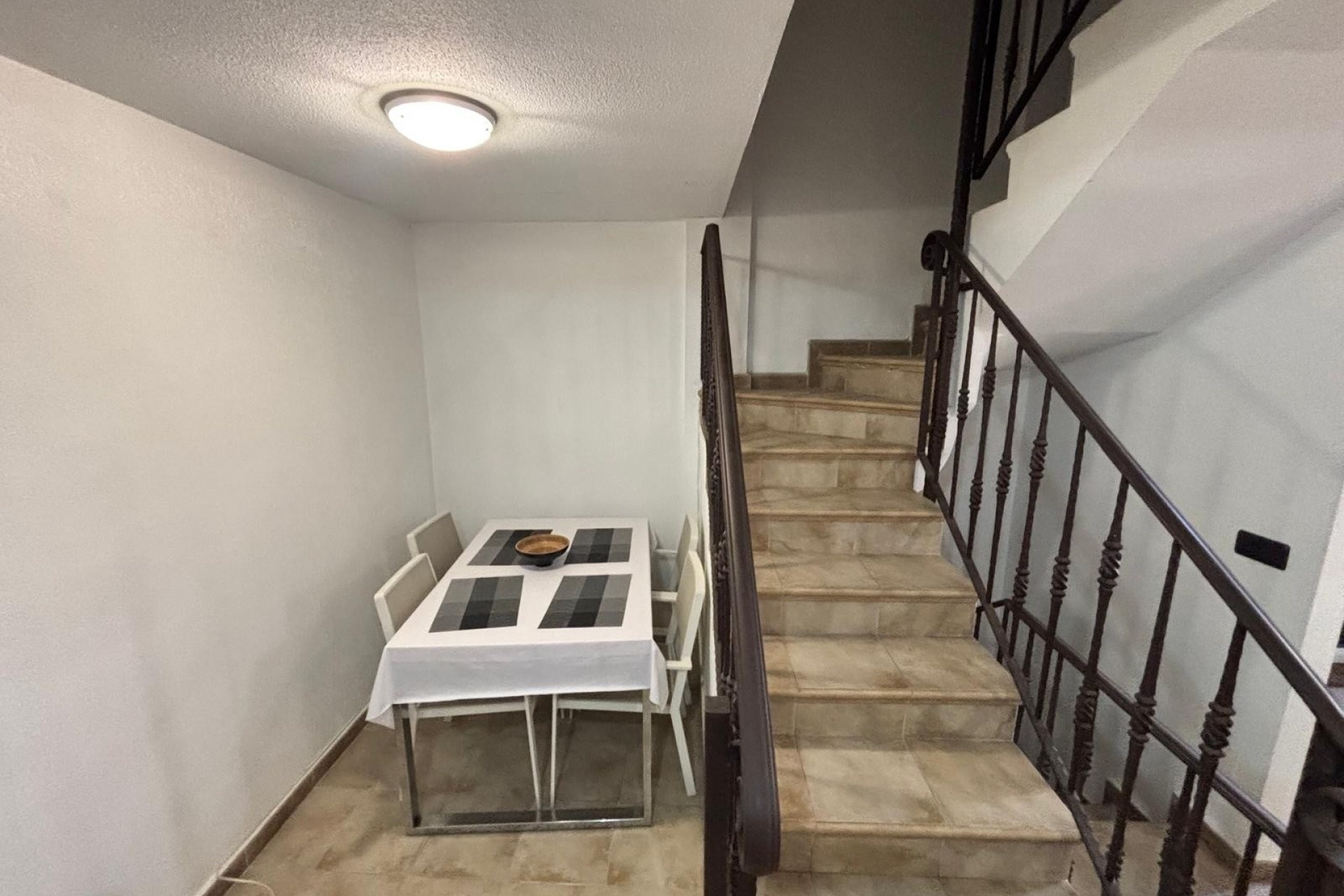 Venta - Adosado -
Guardamar del Segura - Urbanizaciones