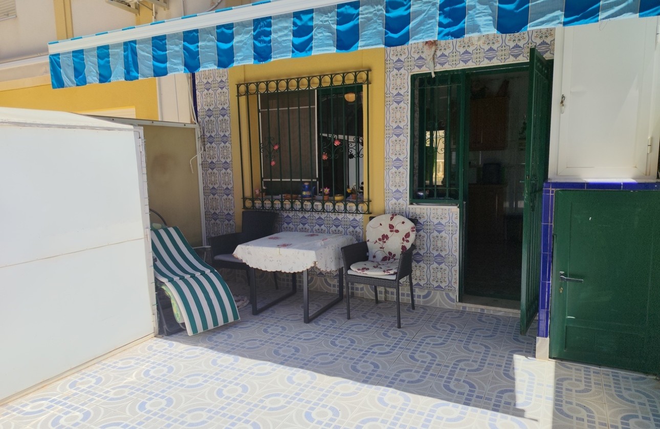 Venta - Adosado -
La Zenia - Costa Blanca