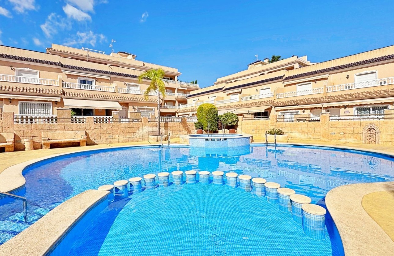 Venta - Adosado -
Orihuela Costa - Costa Blanca