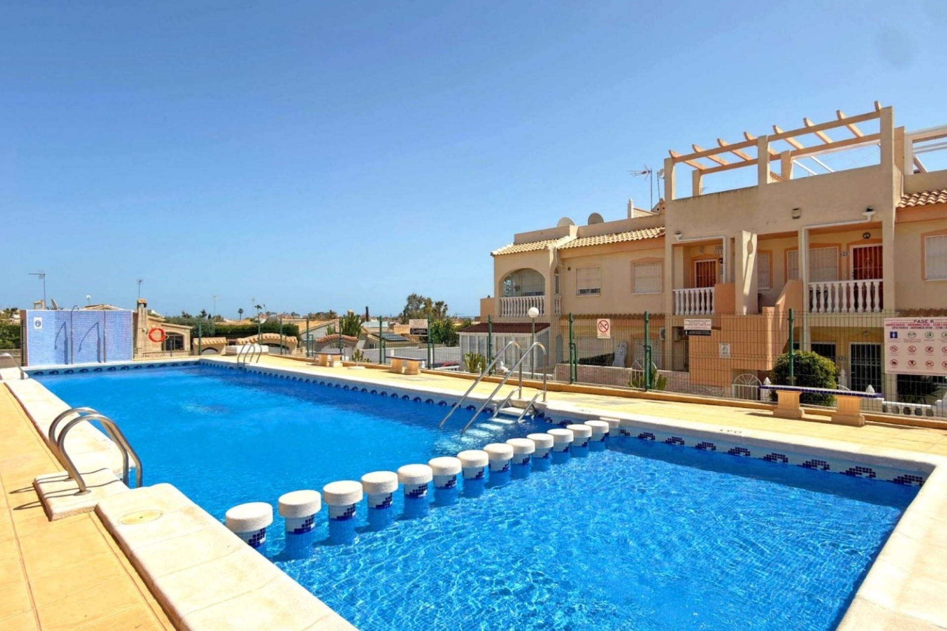 Venta - Adosado -
Orihuela Costa - La Florida