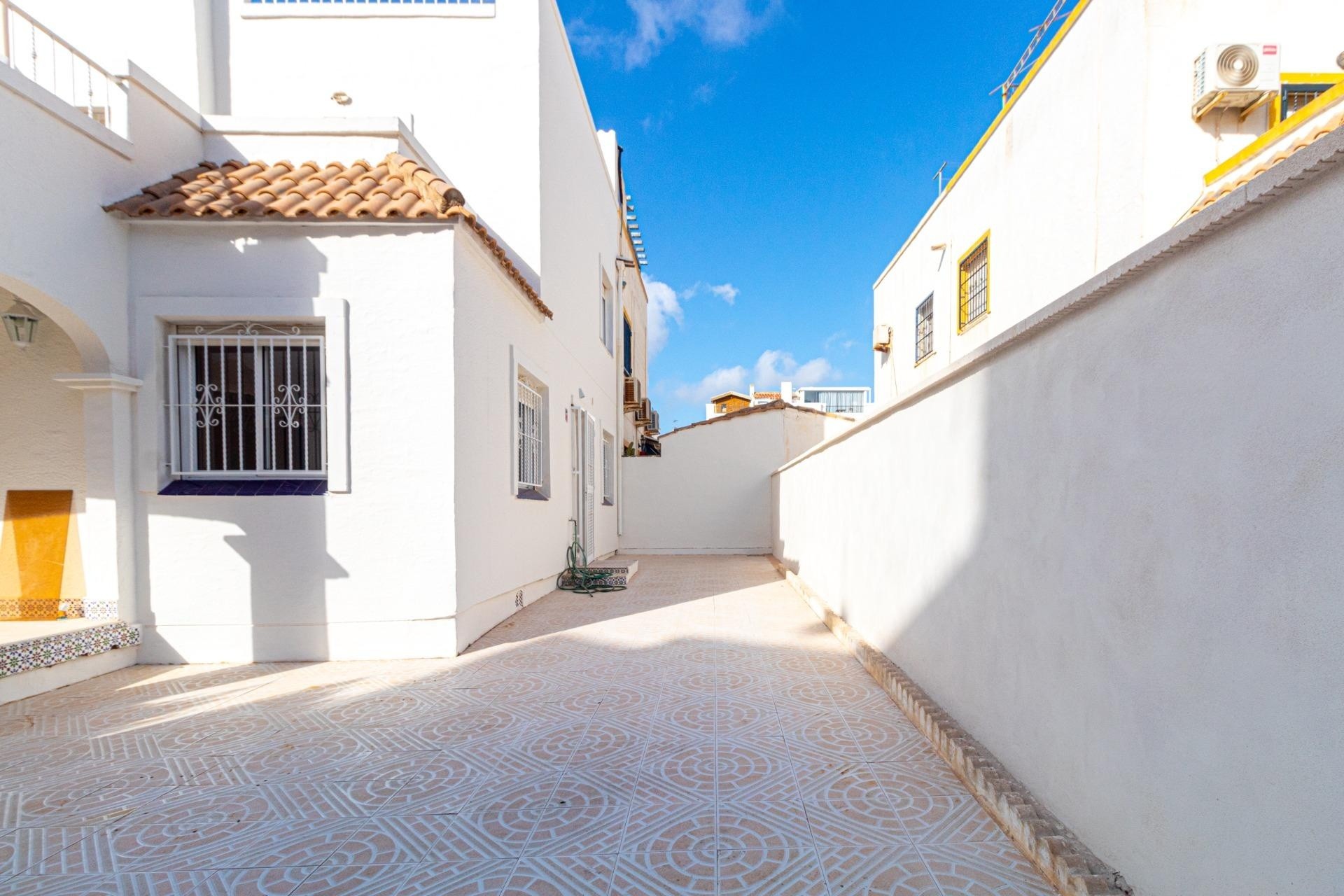 Venta - Adosado -
Orihuela Costa - La Florida