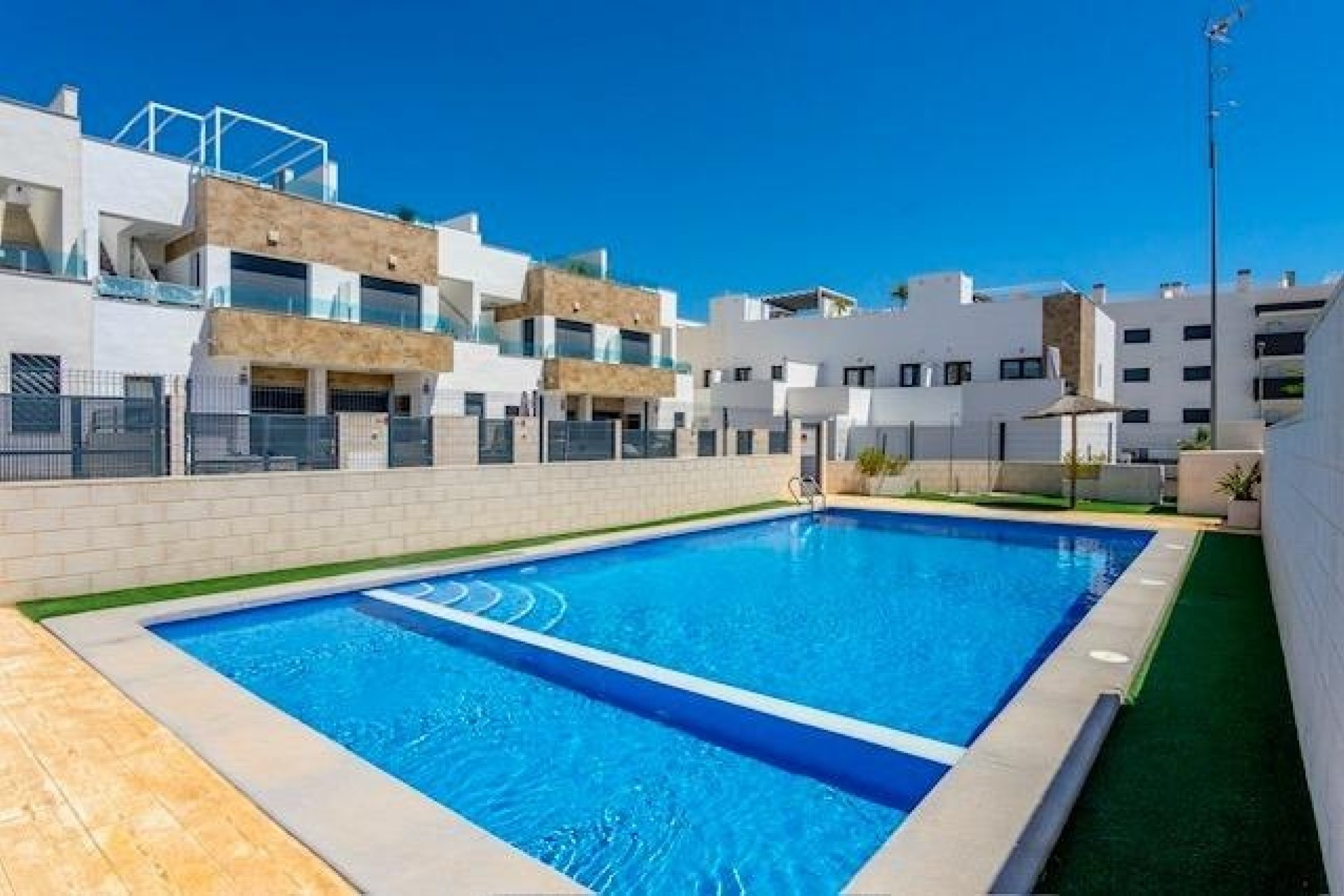 Venta - Adosado -
Orihuela Costa - Las Filipinas