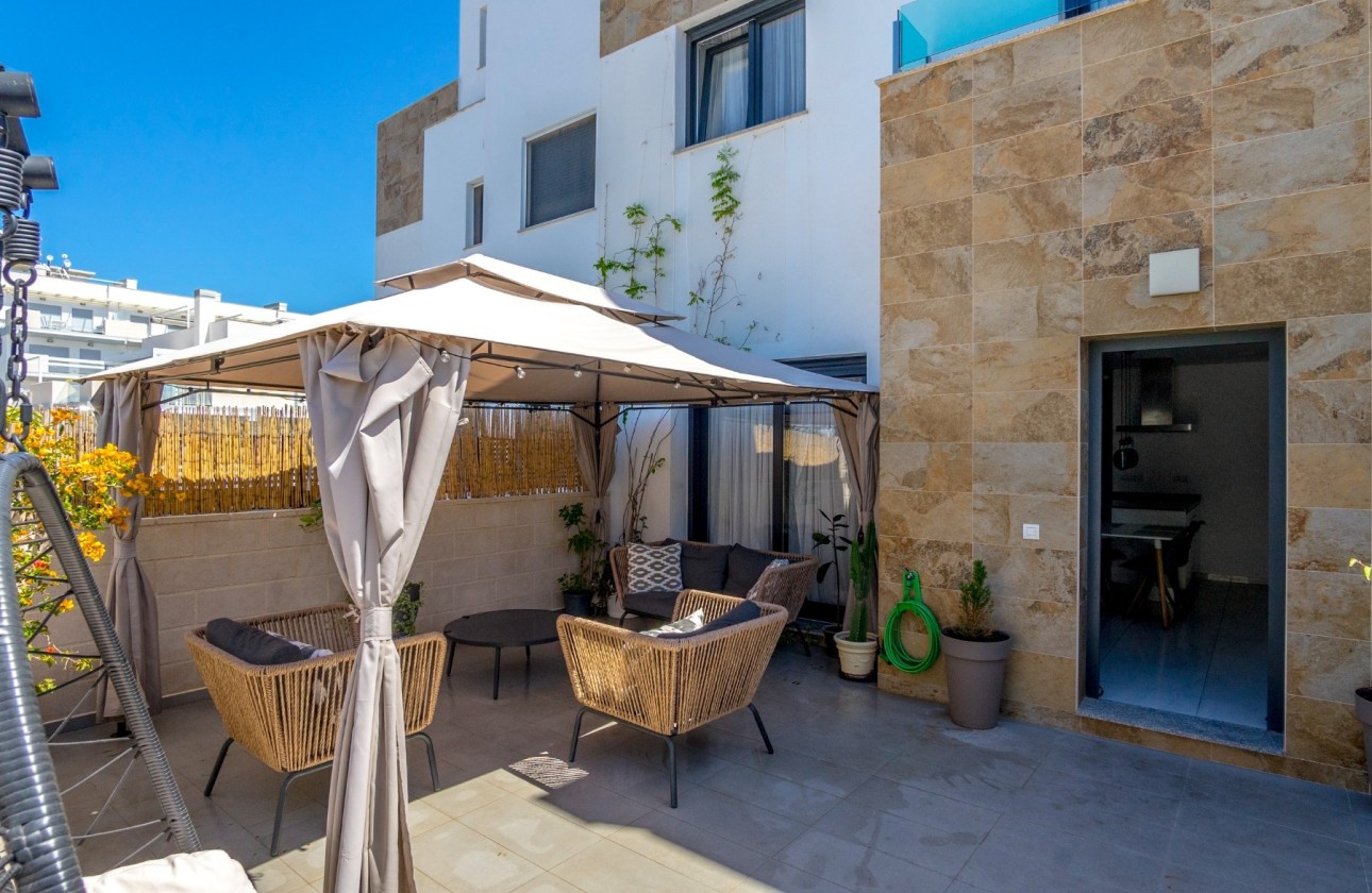 Venta - Adosado -
Orihuela Costa - Las Filipinas