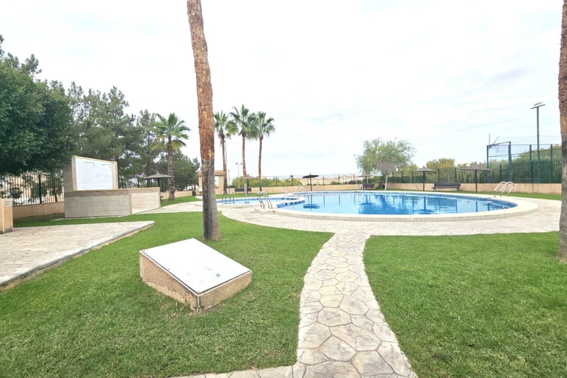 Venta - Adosado -
Orihuela Costa - Los Almendros-la Florida