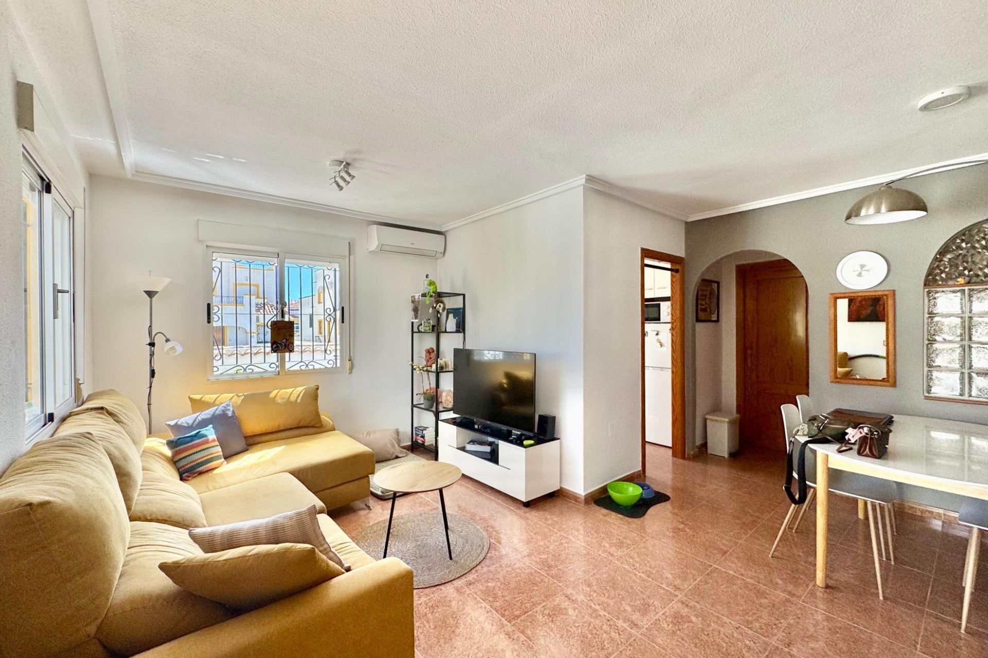 Venta - Adosado -
Orihuela Costa - Los Altos