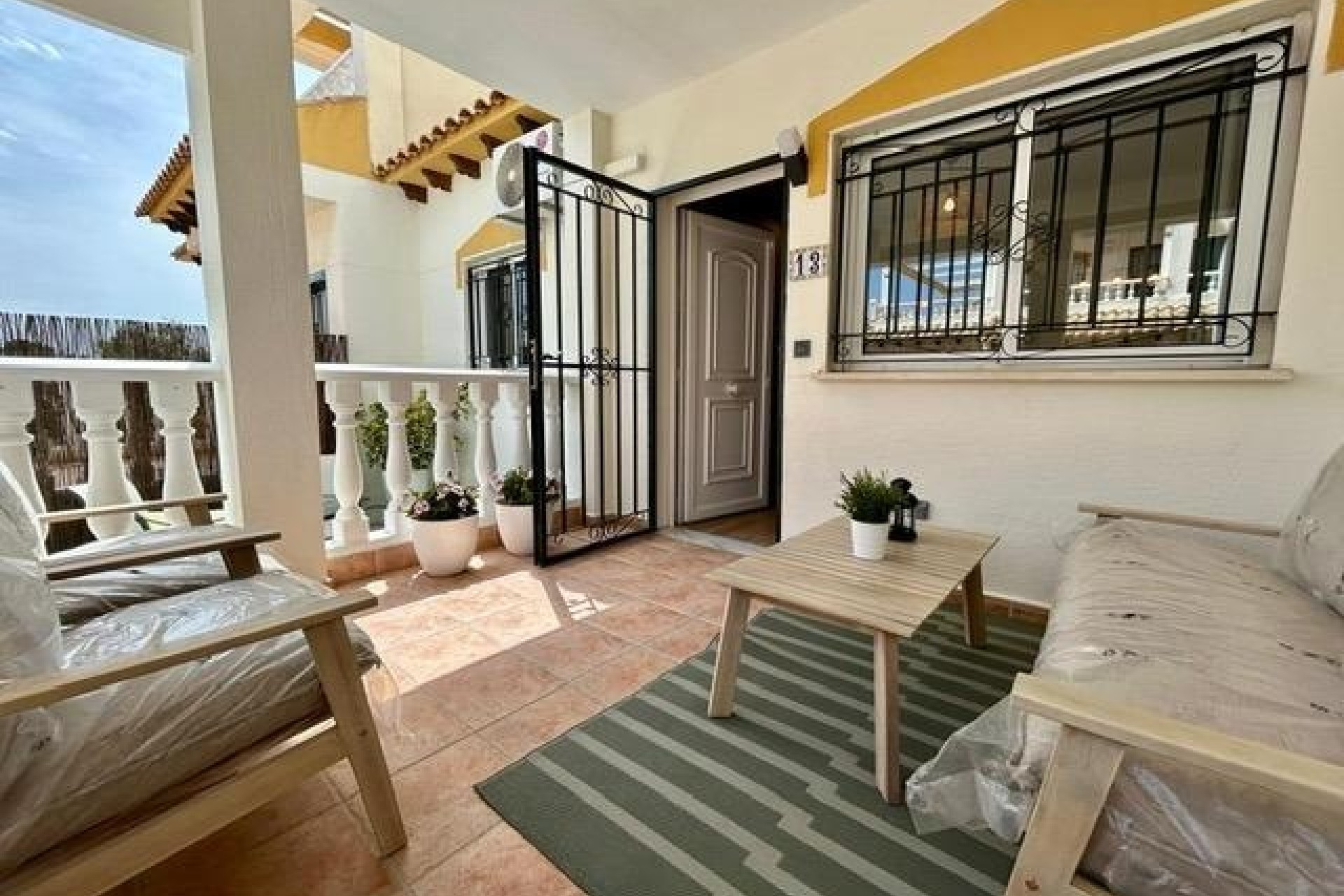 Venta - Adosado -
Orihuela - Urbanización Perla del Mar