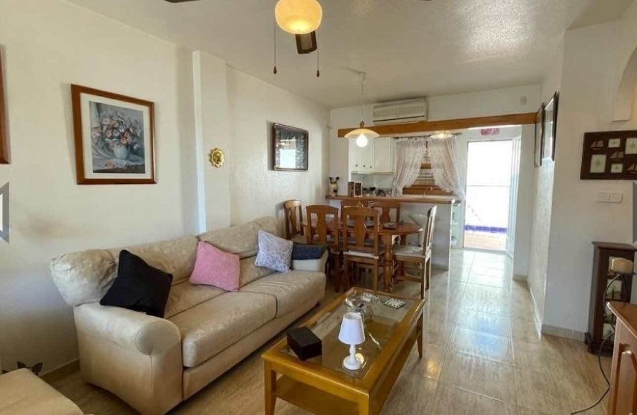 Venta - Adosado -
Pilar de la Horadada - Pueblo Latino