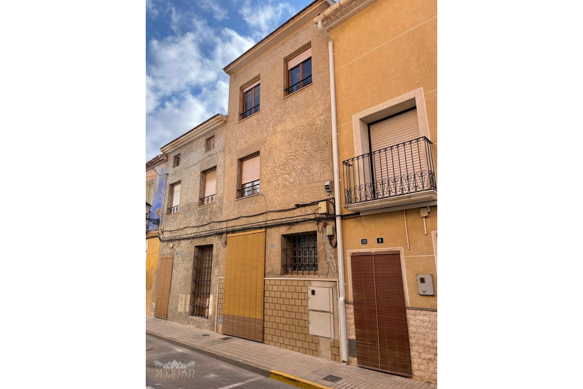 Venta - Adosado -
Pinoso - Pinoso Alicante