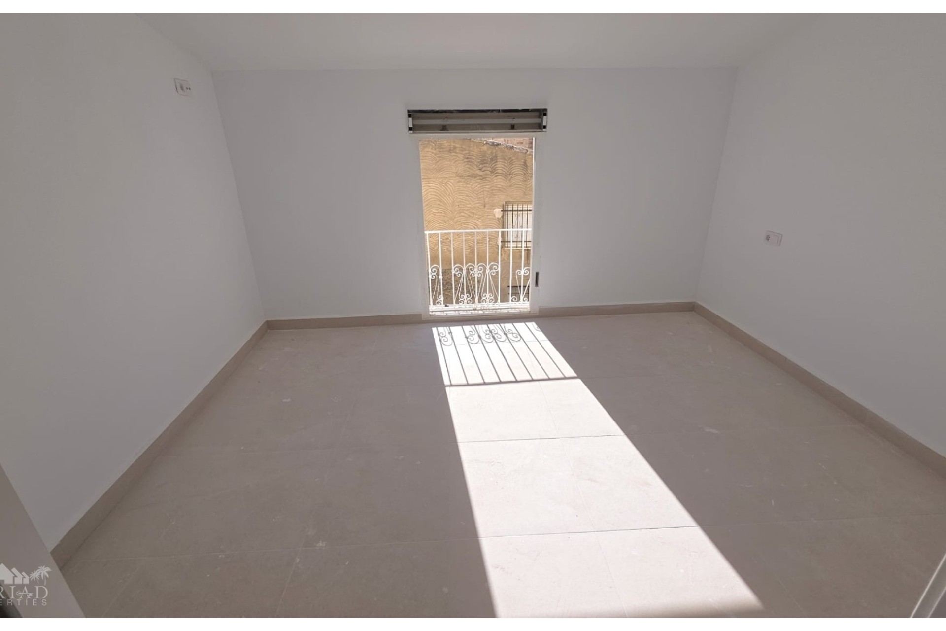Venta - Adosado -
Pinoso - Pinoso Alicante