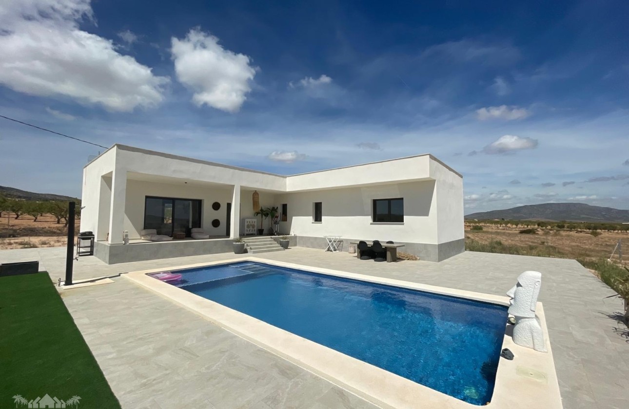 Venta - Adosado -
Pinoso - Pinoso Alicante