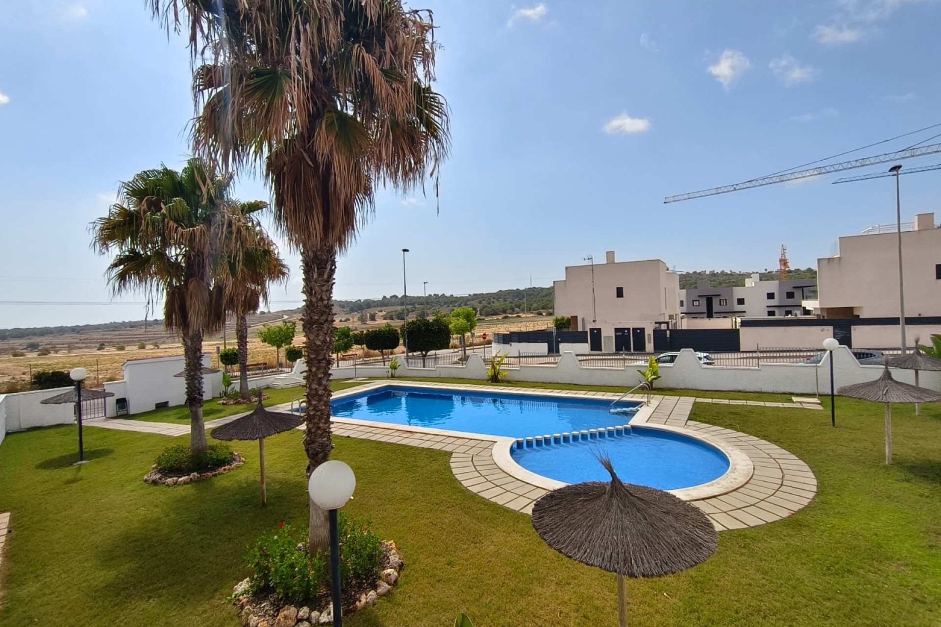 Venta - Adosado -
San Miguel de Salinas