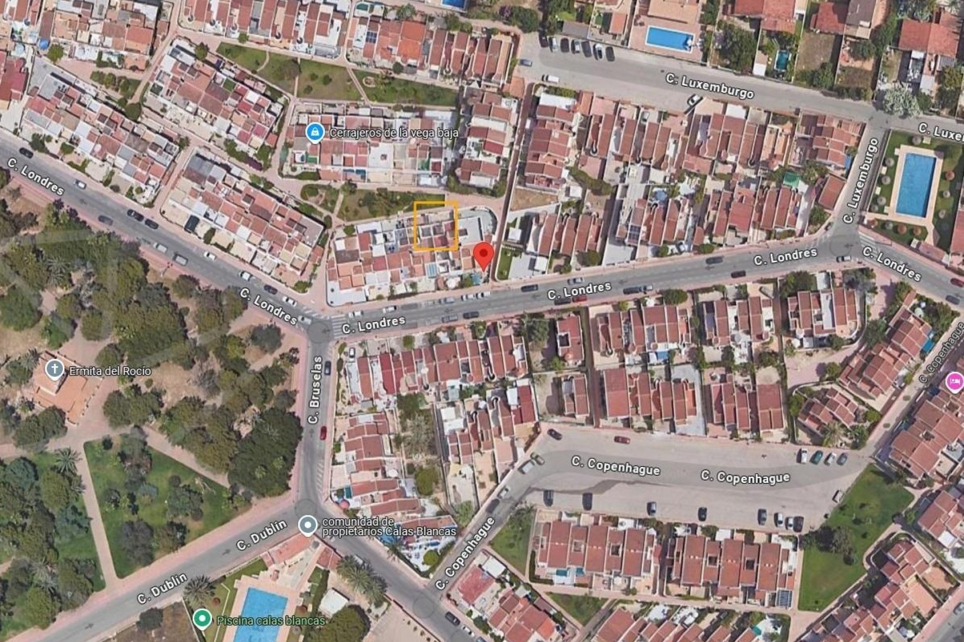 Venta - Adosado -
Torrevieja - Calas blanca