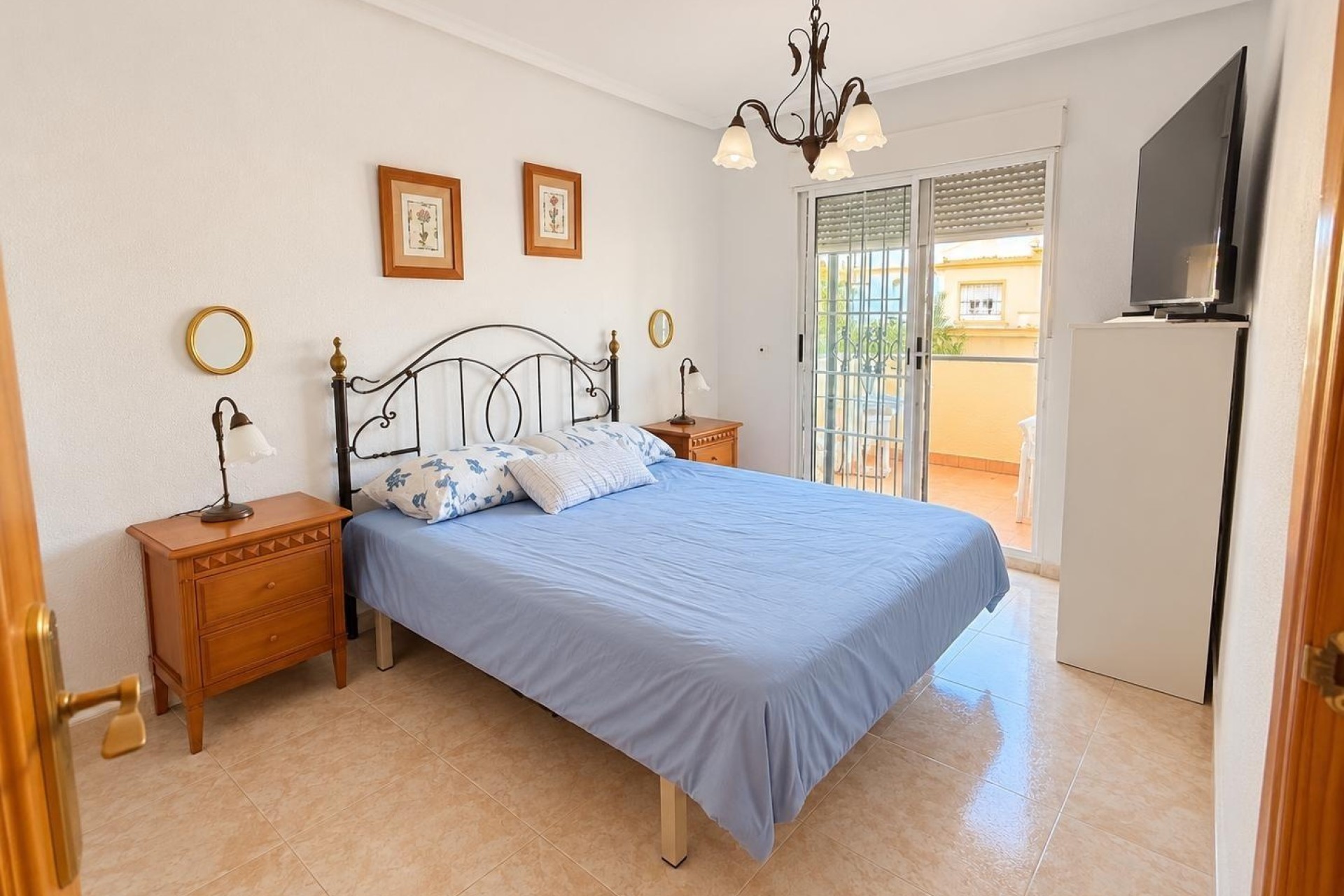Venta - Adosado -
Torrevieja - El Limonar