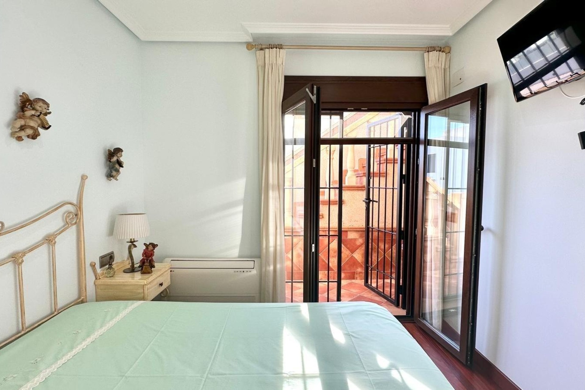 Venta - Adosado -
Torrevieja - La Siesta
