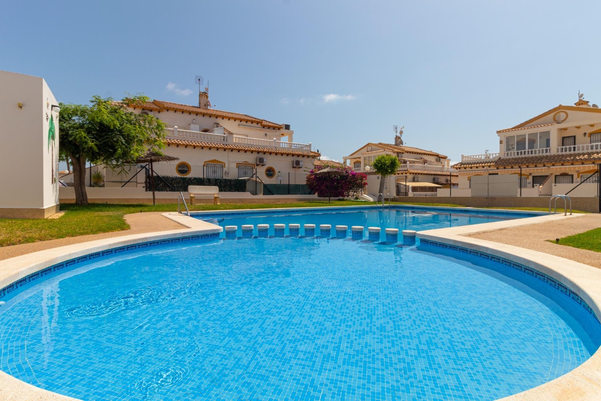 Venta - Adosado -
Torrevieja - Los altos