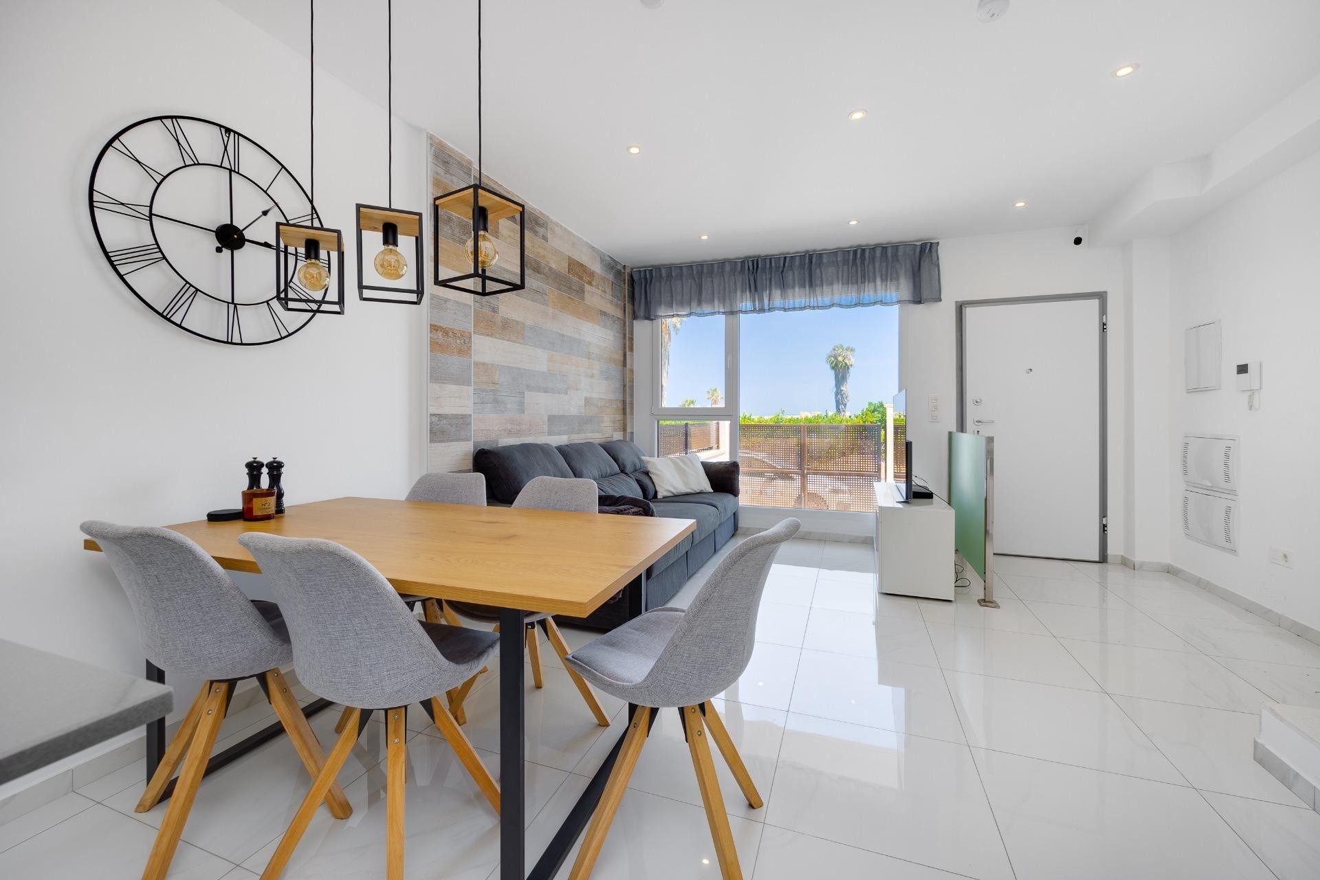 Venta - Adosado -
Torrevieja - Los Balcones