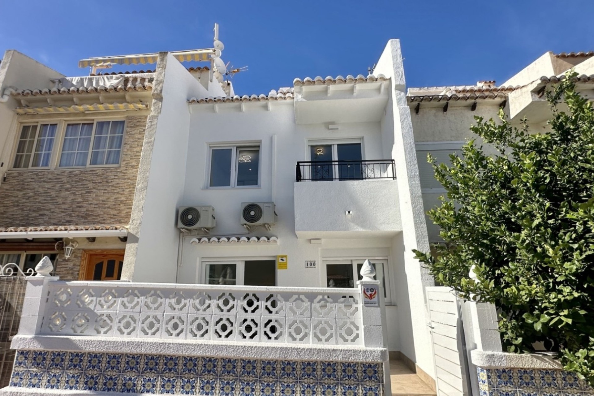 Venta - Adosado -
Torrevieja - Los Balcones