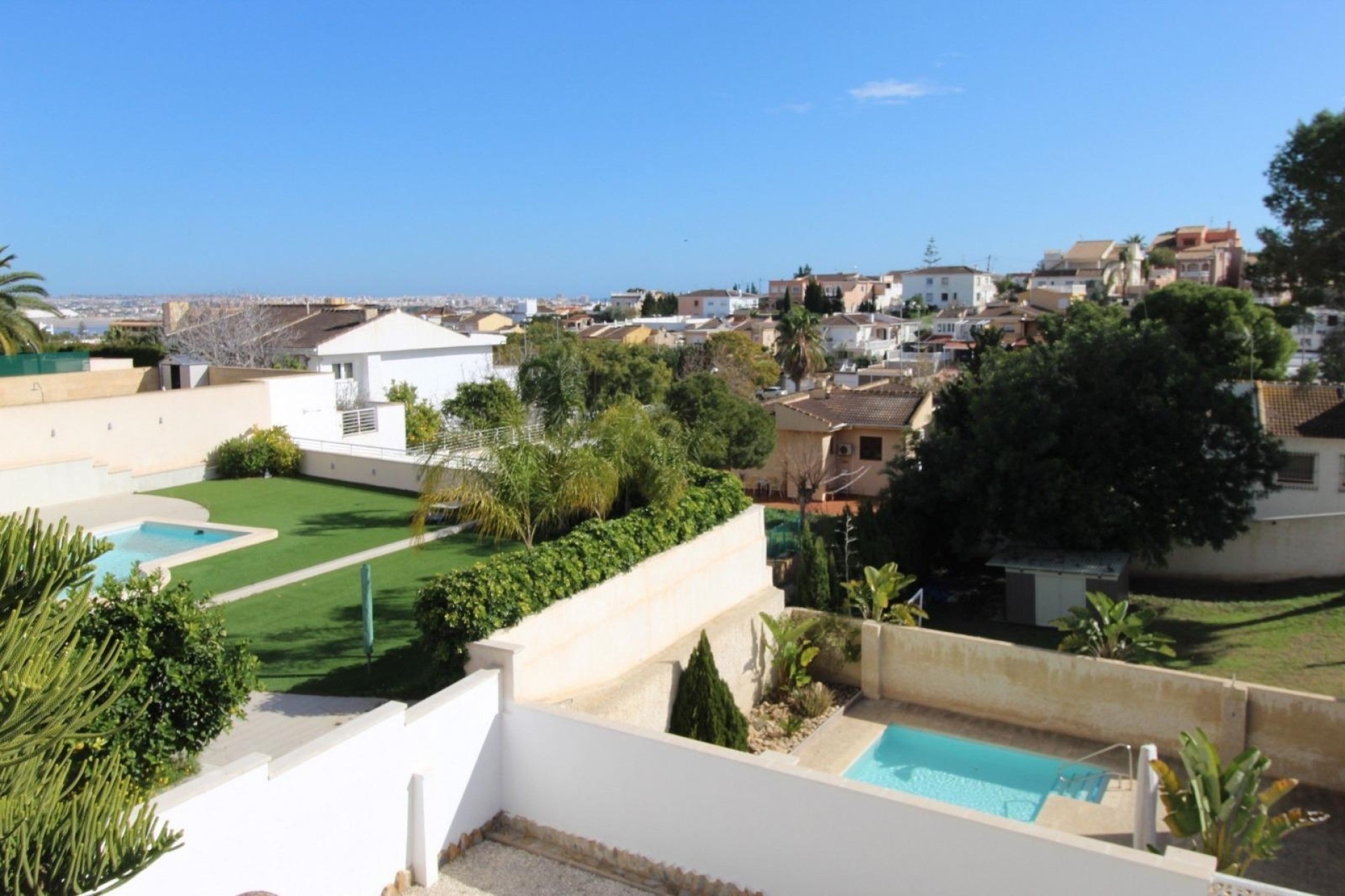 Venta - Adosado -
Torrevieja - Los Balcones