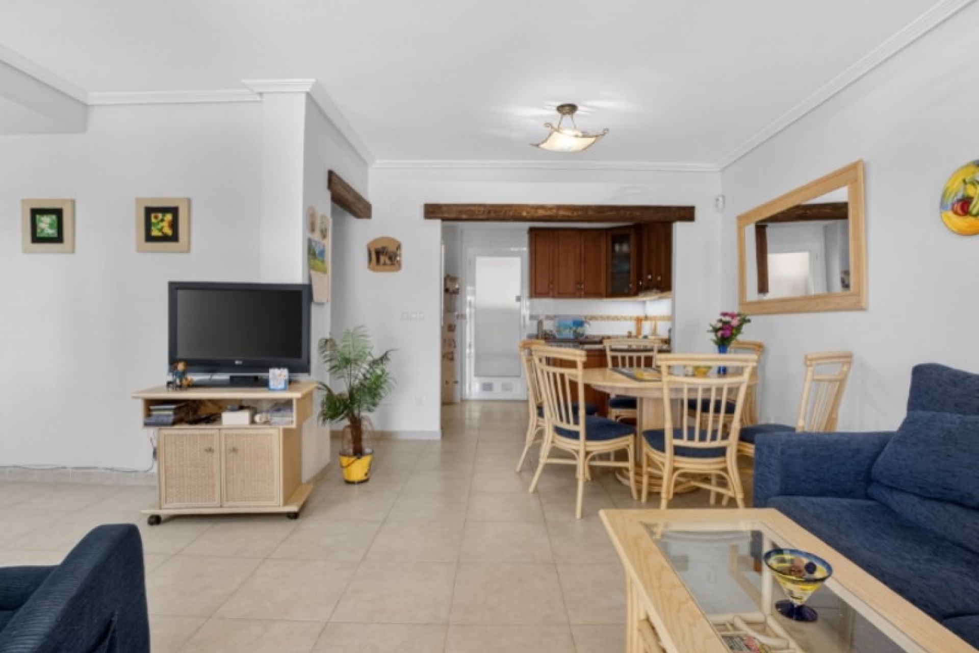 Venta - Adosado -
Torrevieja