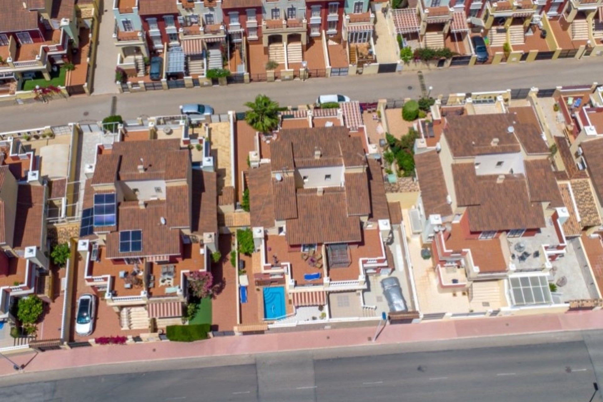 Venta - Adosado -
Torrevieja