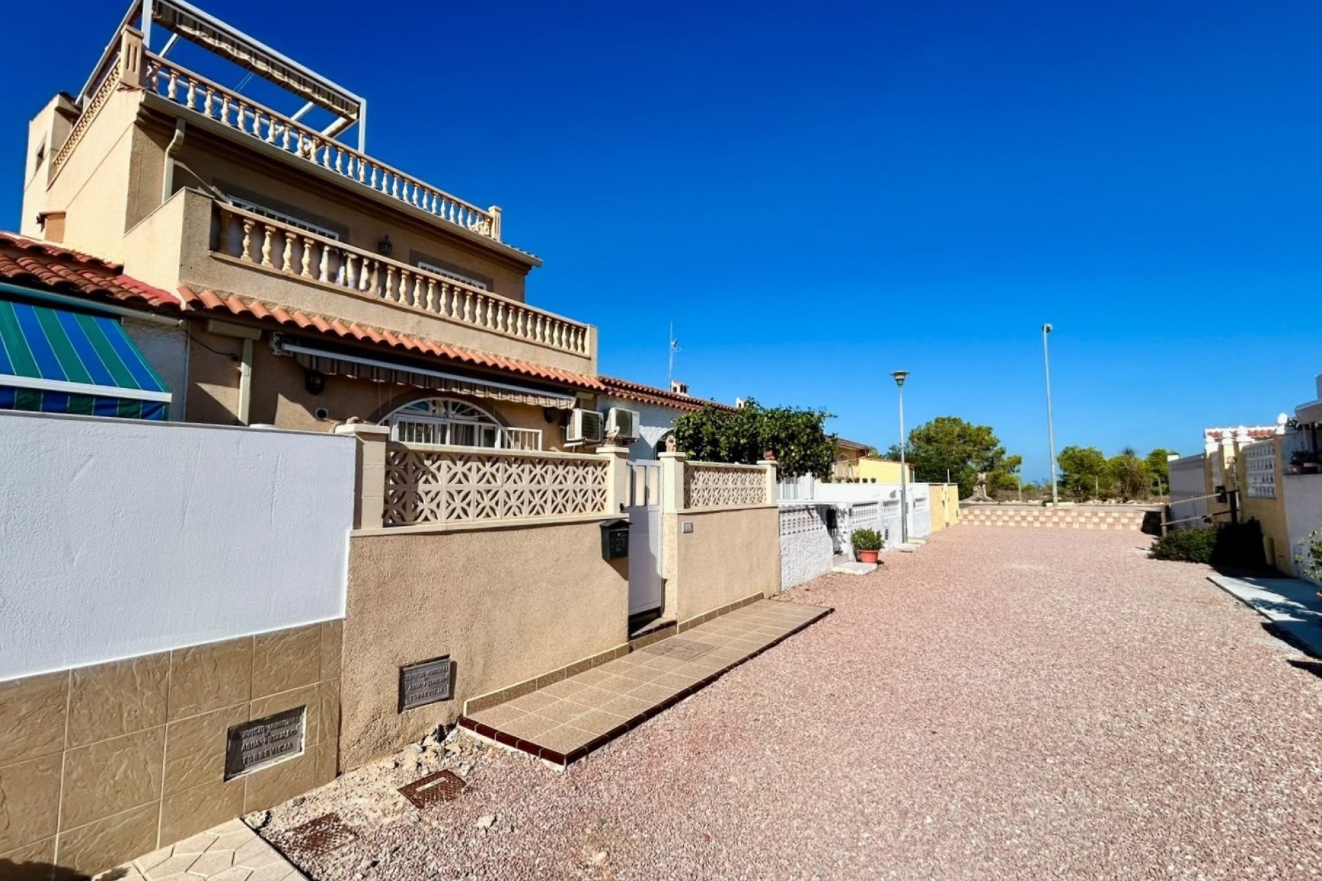 Venta - Adosado -
Torrevieja