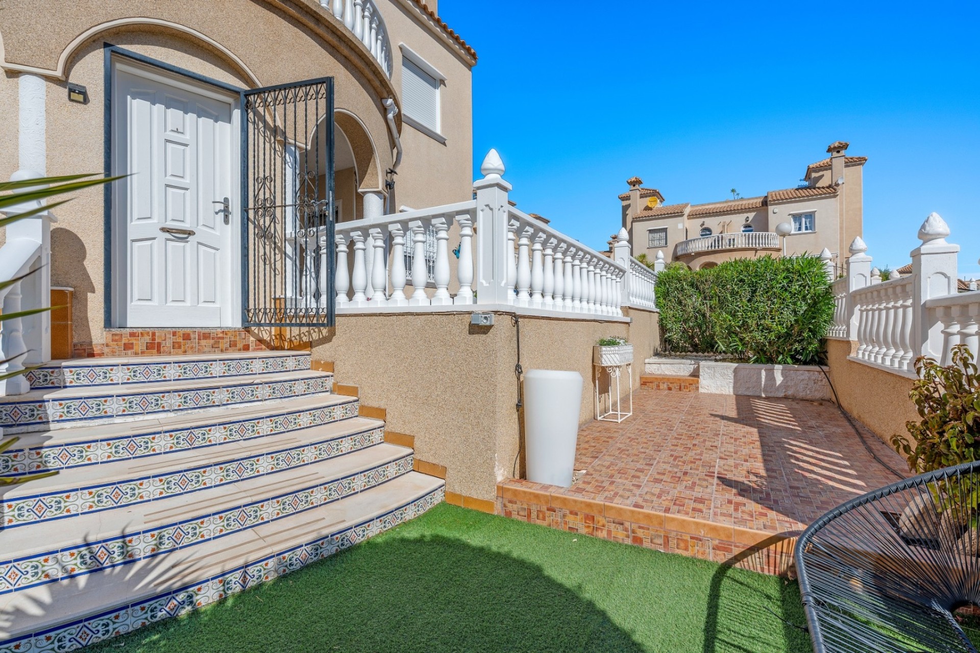 Venta - Adosado -
Villamartín - Costa Blanca