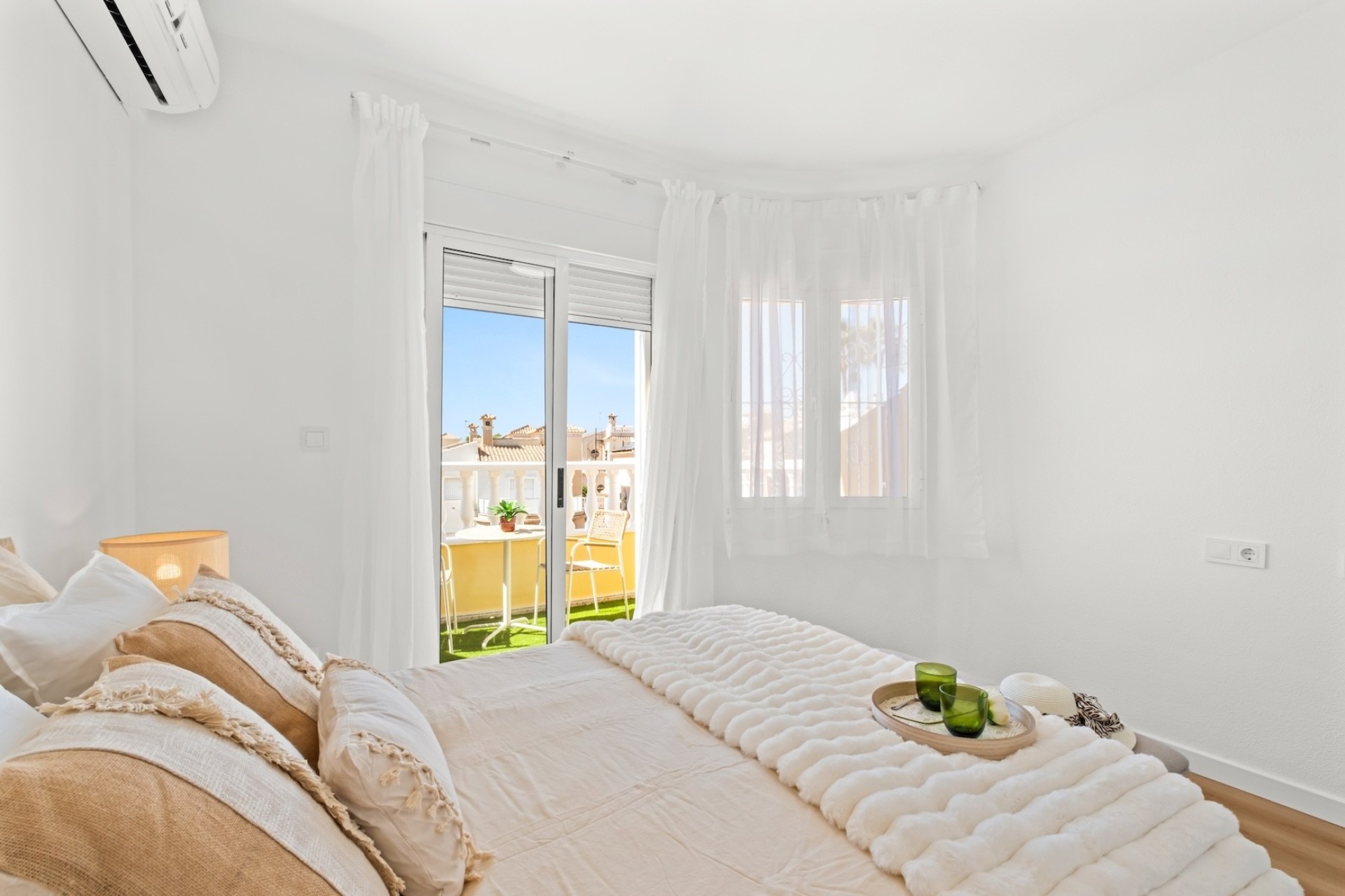 Venta - Adosado -
Villamartín - El Galan