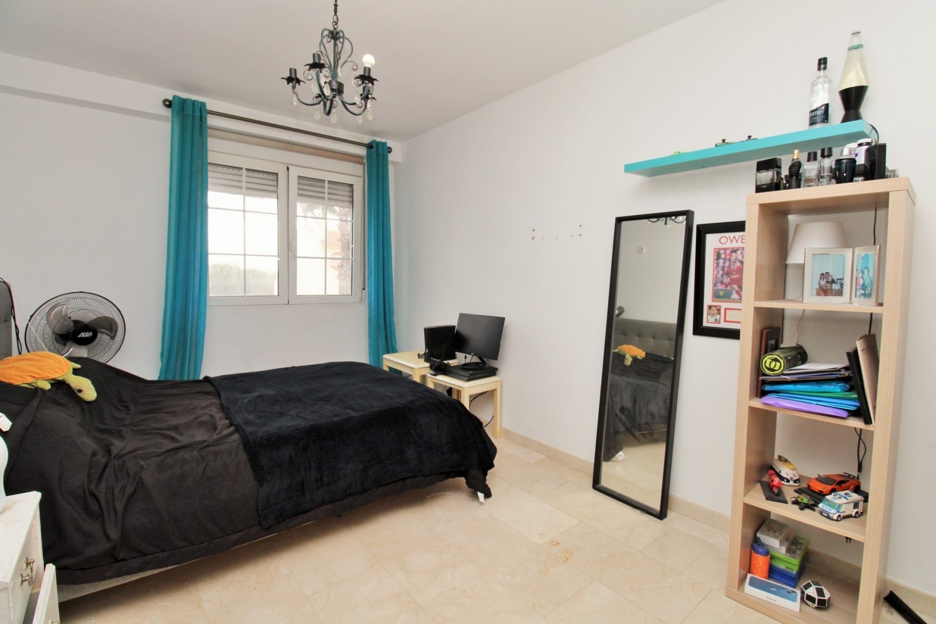 Venta - Adosado -
Villamartín - LOS DOLSES