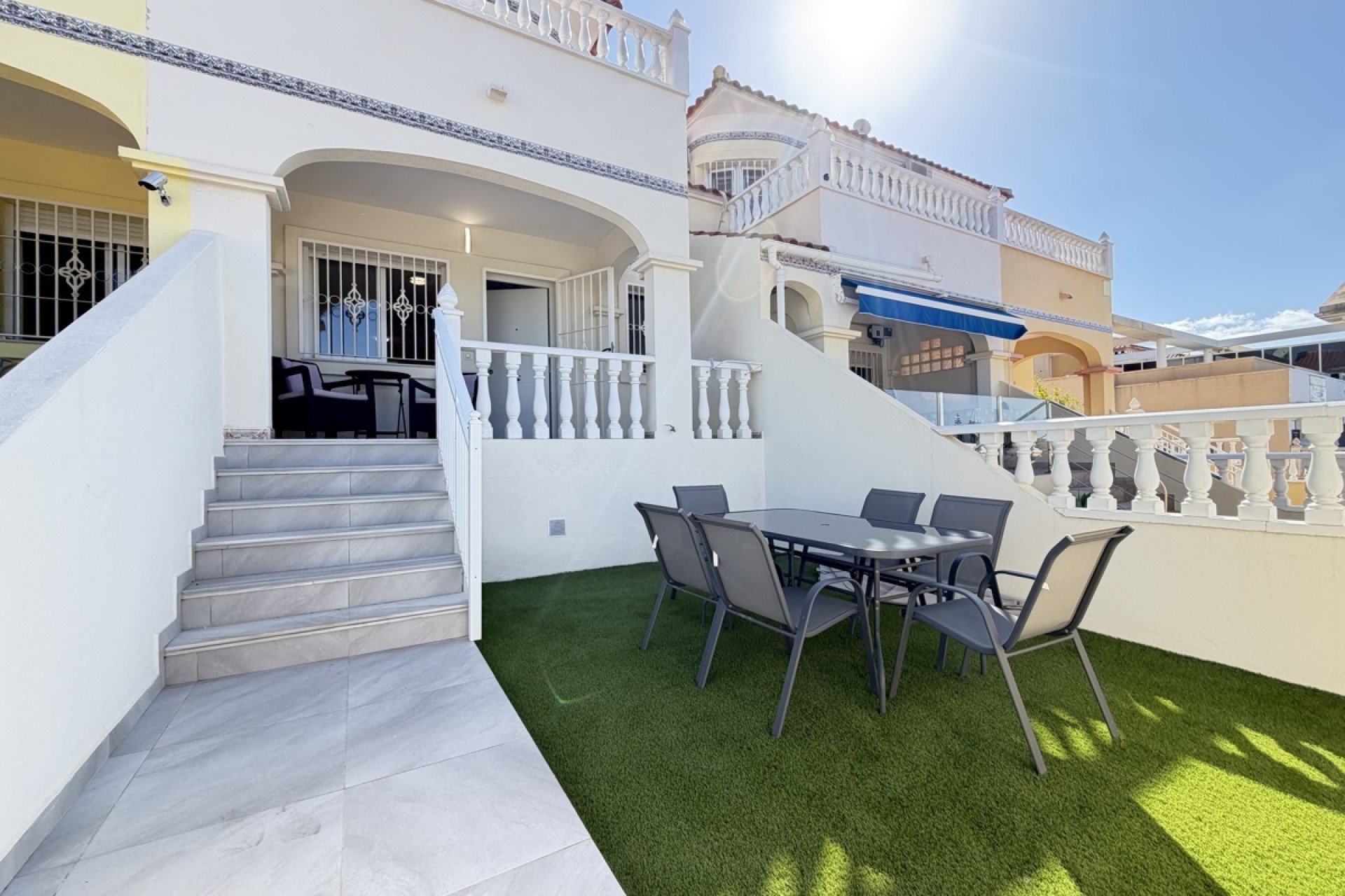 Venta - Adosado -
Villamartín