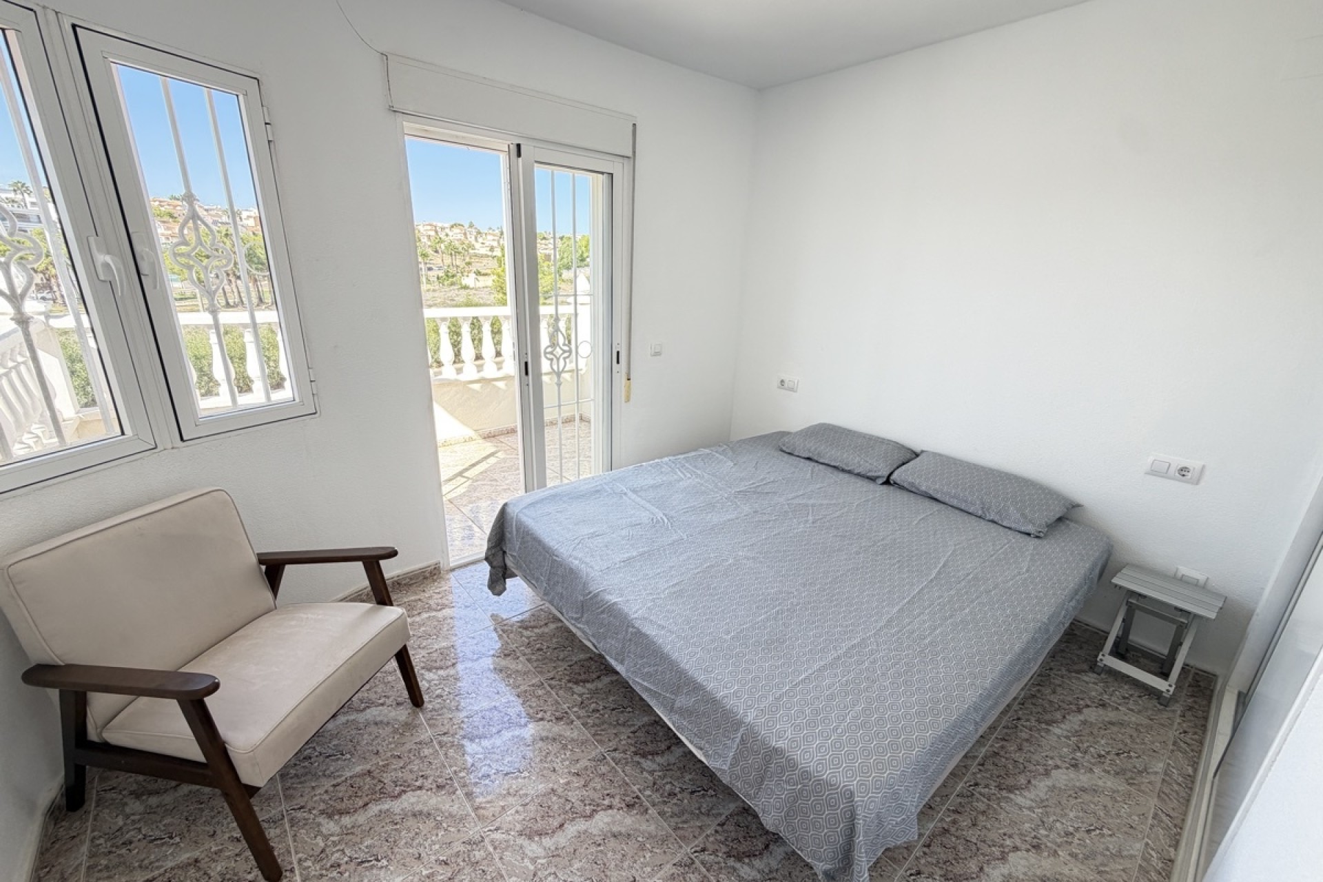Venta - Adosado -
Villamartín