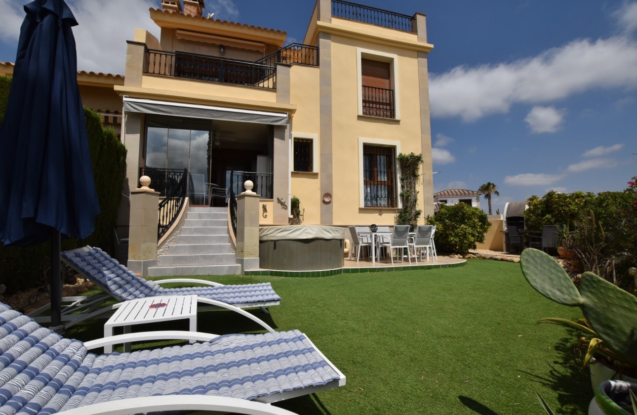 Venta - Apartamento / Piso -
Algorfa - La Finca Golf Resort