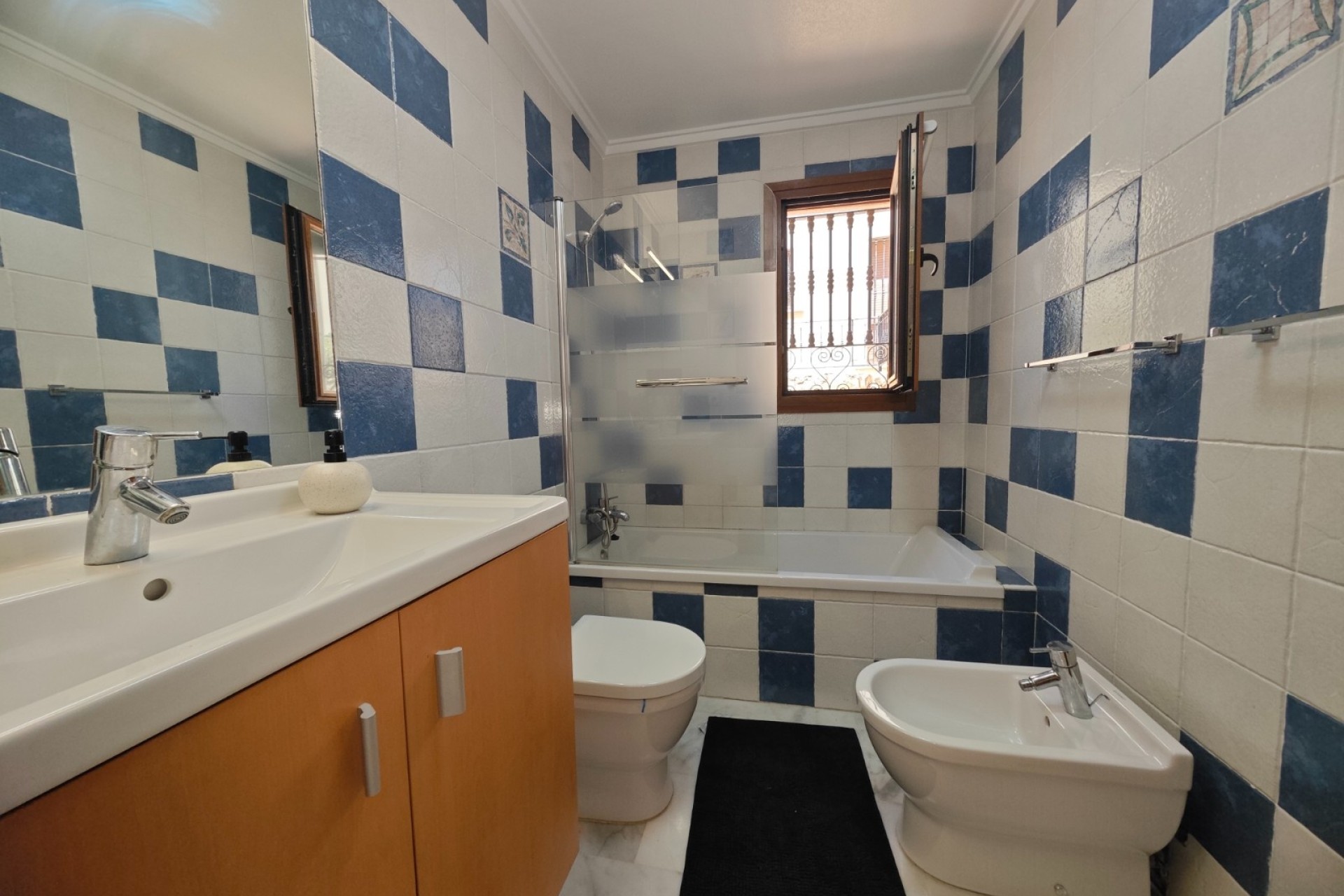 Venta - Apartamento / Piso -
Algorfa - La Finca Golf Resort