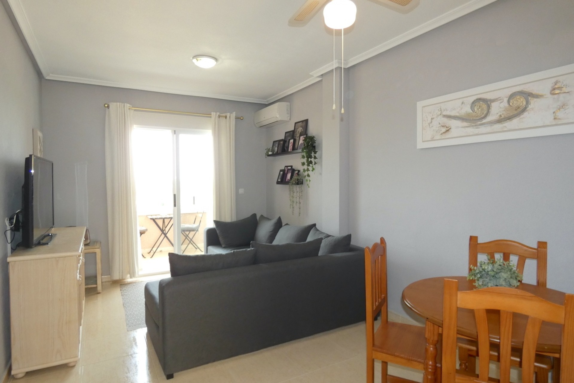 Venta - Apartamento / Piso -
Algorfa