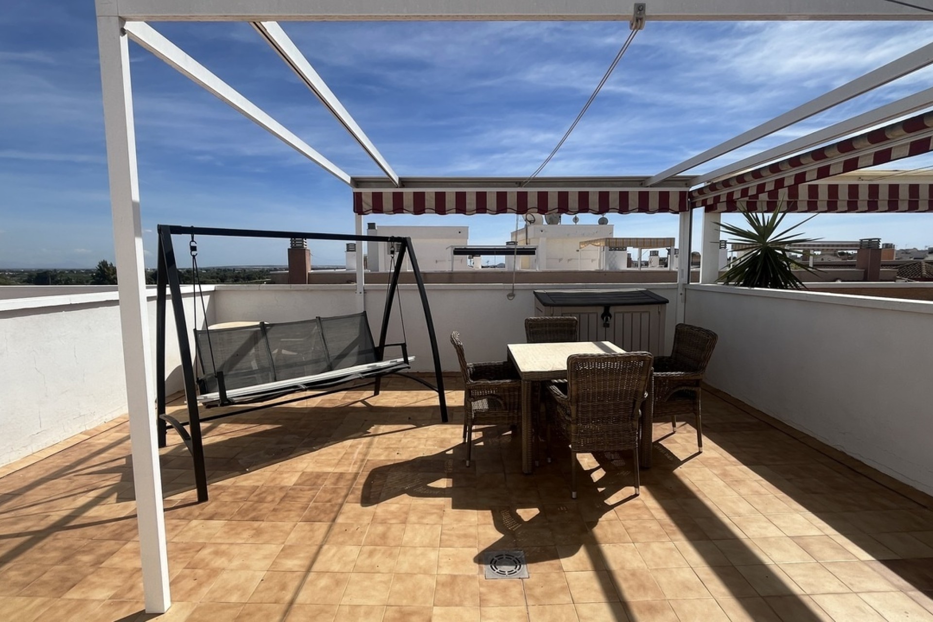 Venta - Apartamento / Piso -
Algorfa