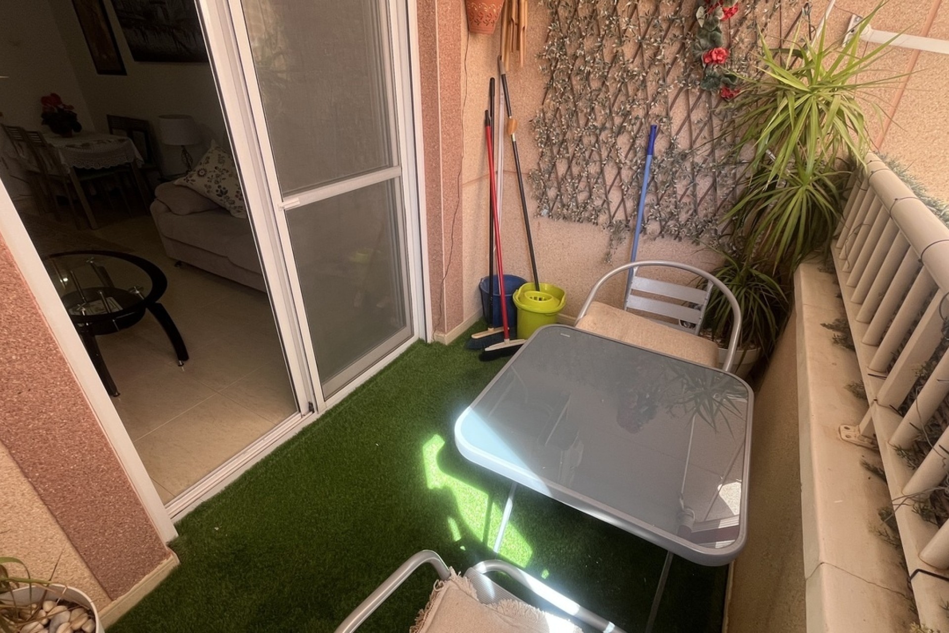 Venta - Apartamento / Piso -
Algorfa