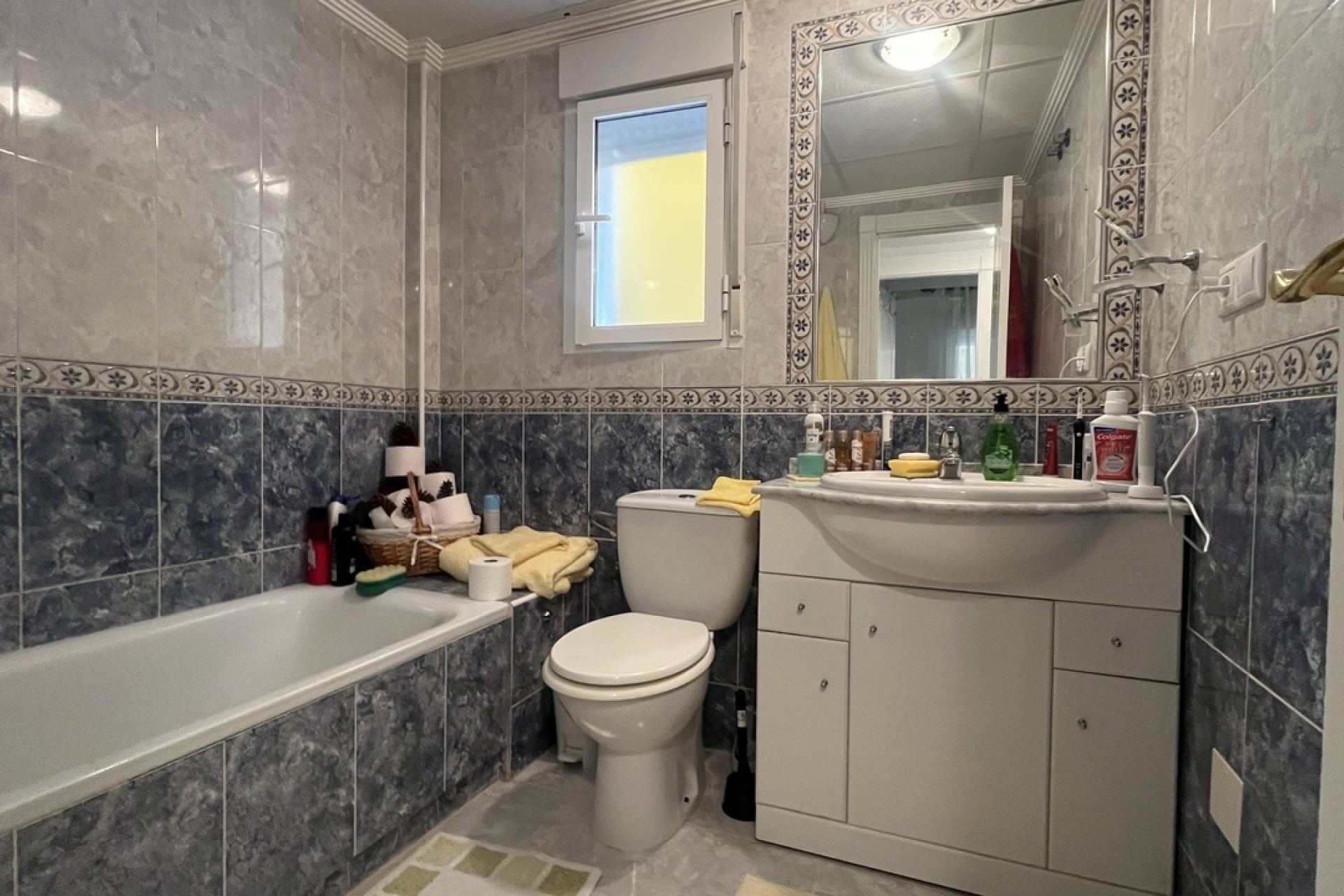 Venta - Apartamento / Piso -
Algorfa