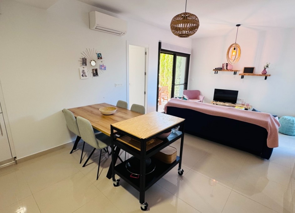 Venta - Apartamento piso -
Algorfa