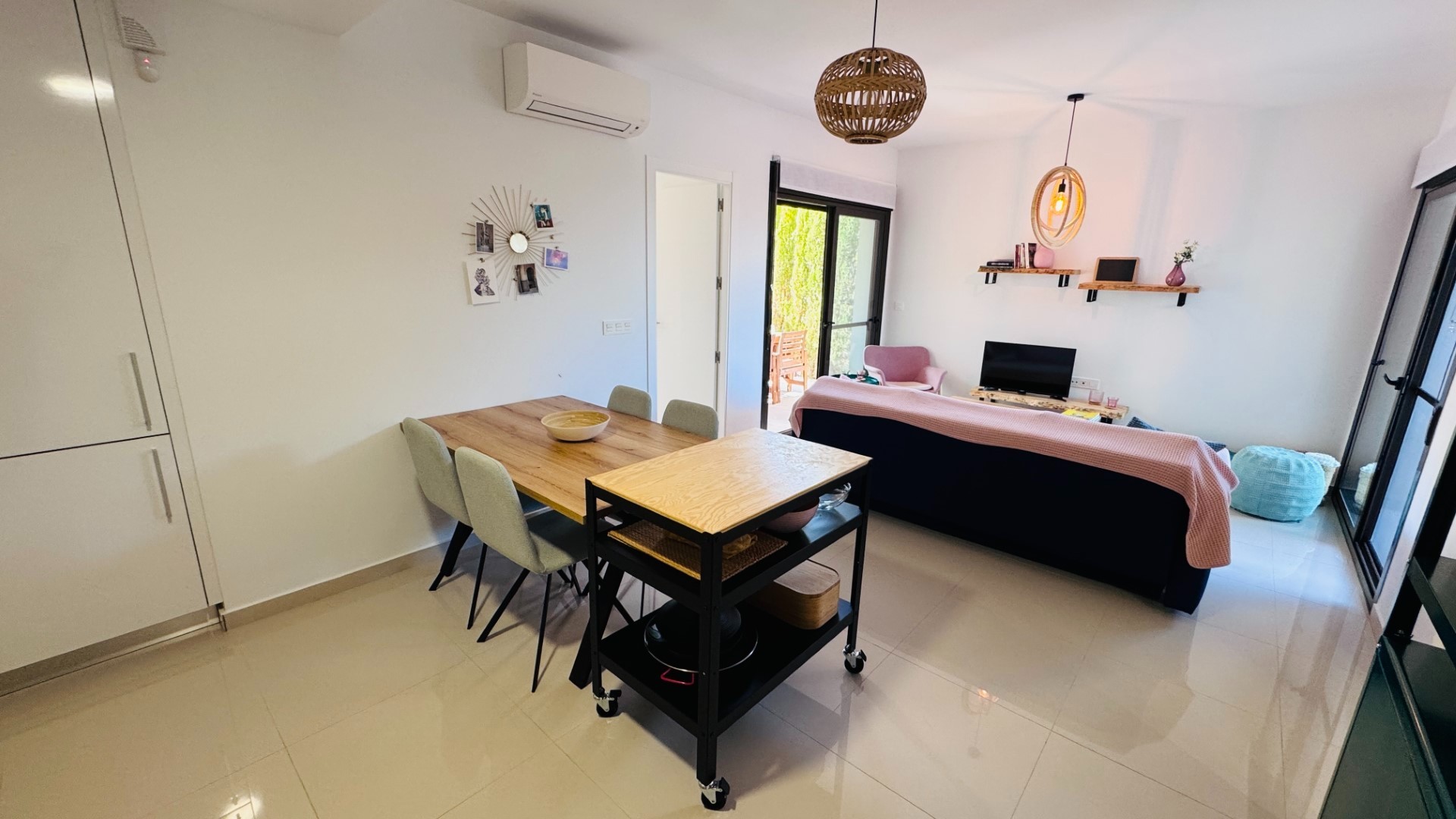 Venta - Apartamento piso -
Algorfa