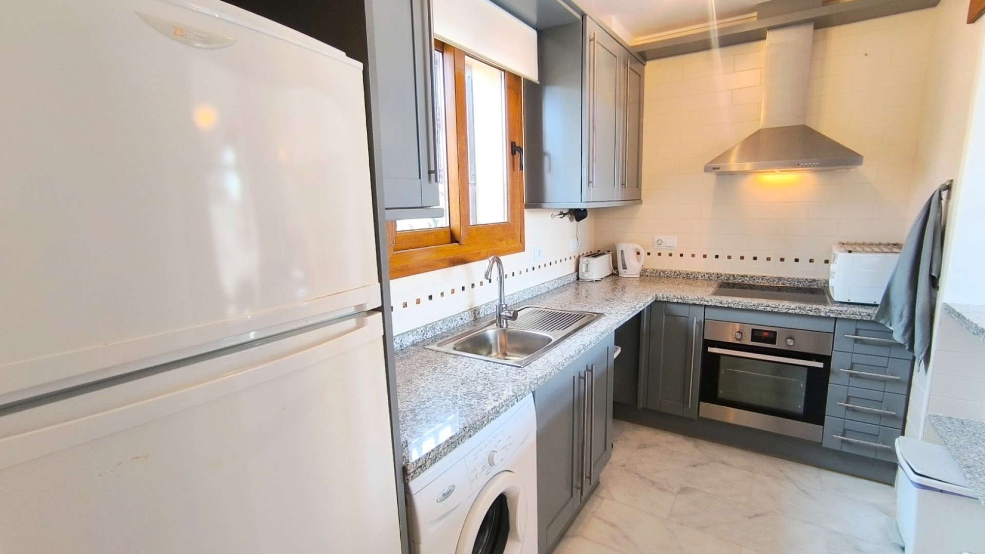 Venta - Apartamento piso -
Algorfa