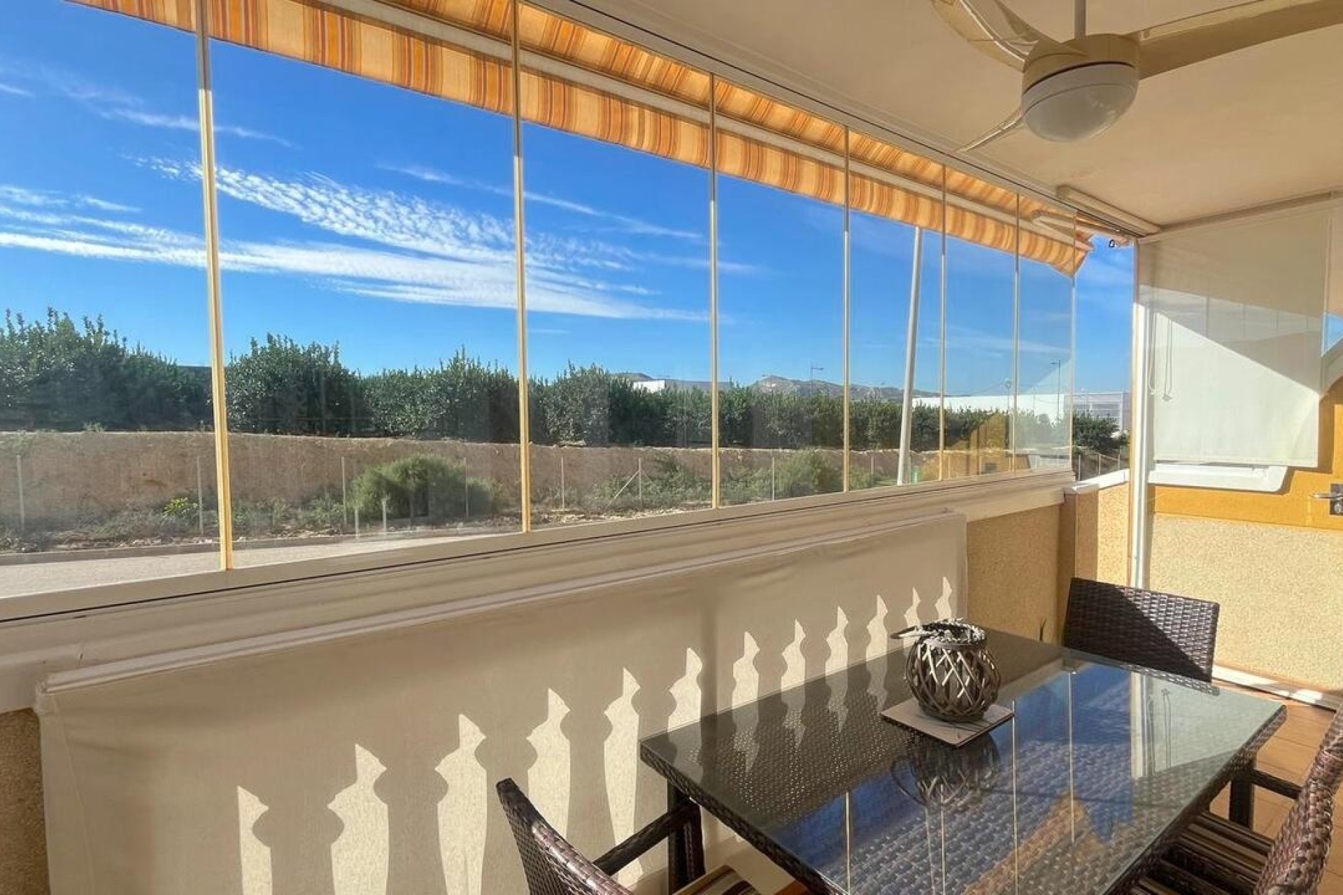 Venta - Apartamento / Piso -
Algorfa