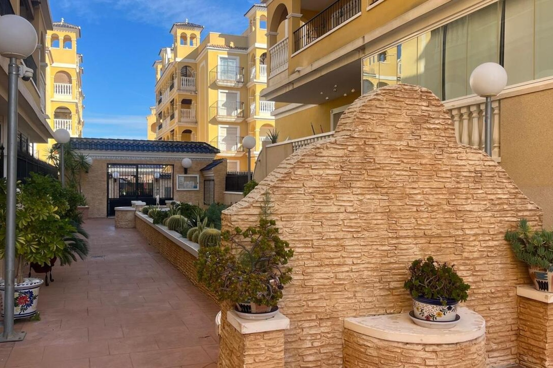 Venta - Apartamento / Piso -
Algorfa