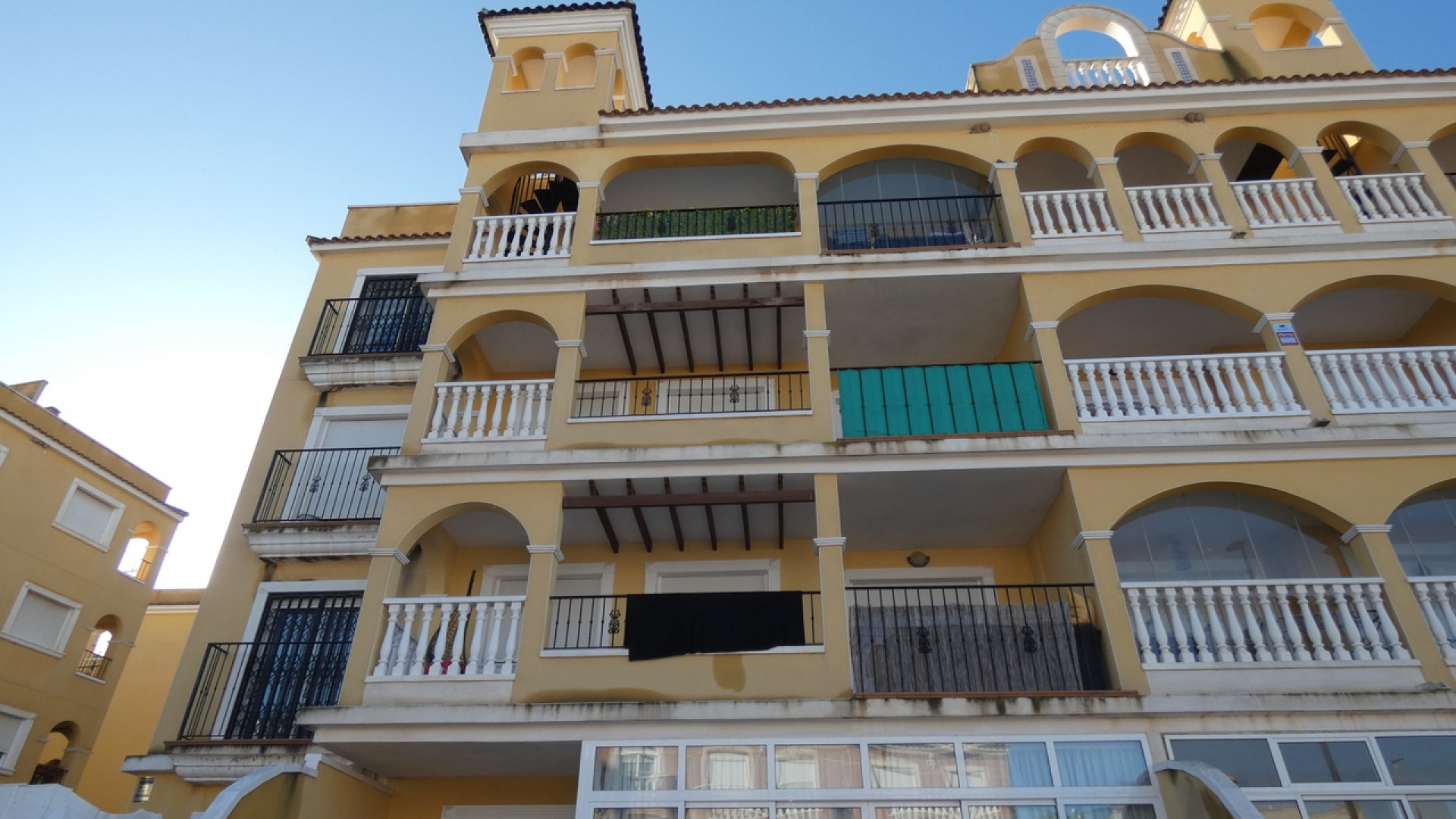 Venta - Apartamento piso -
Algorfa