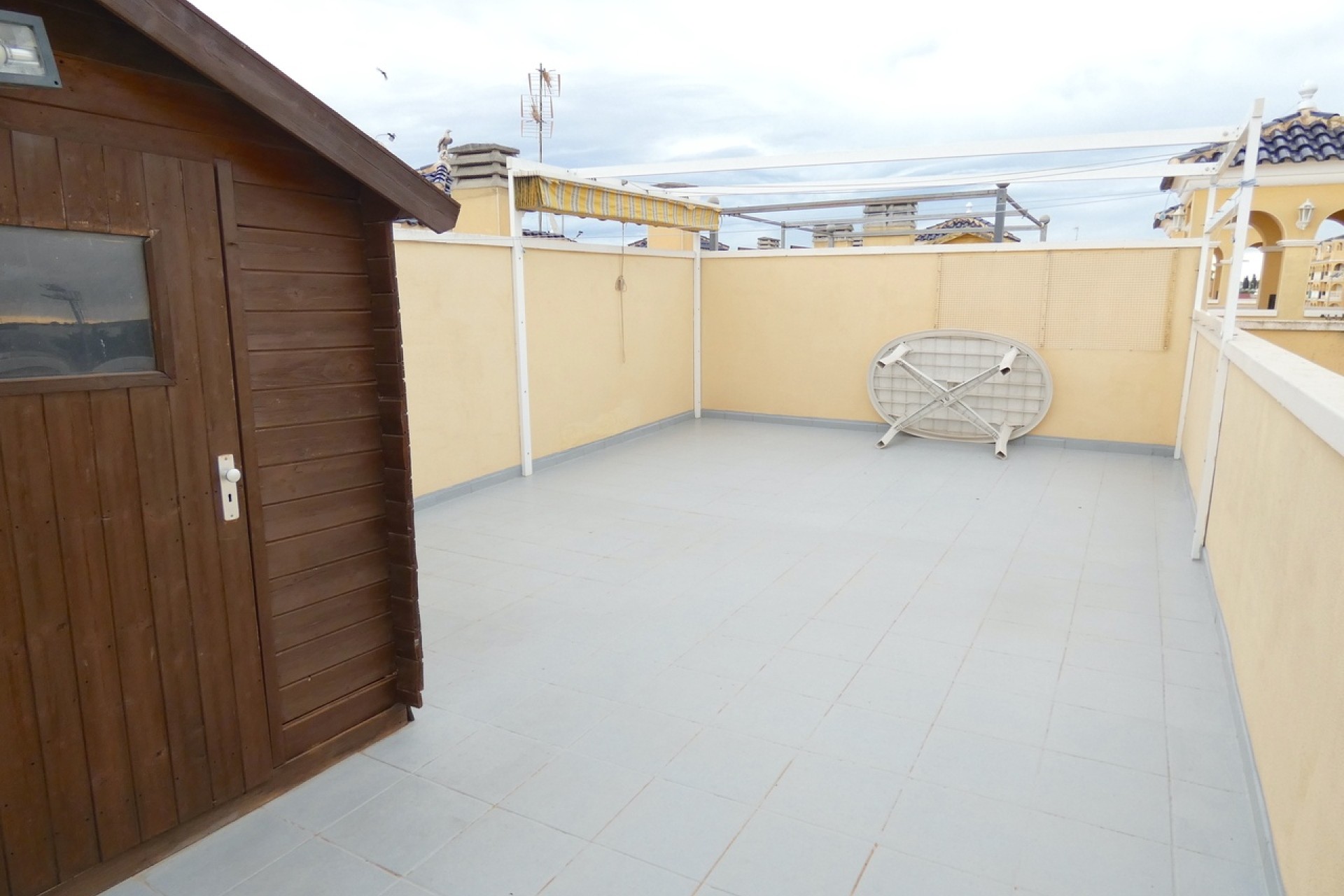 Venta - Apartamento / Piso -
Algorfa